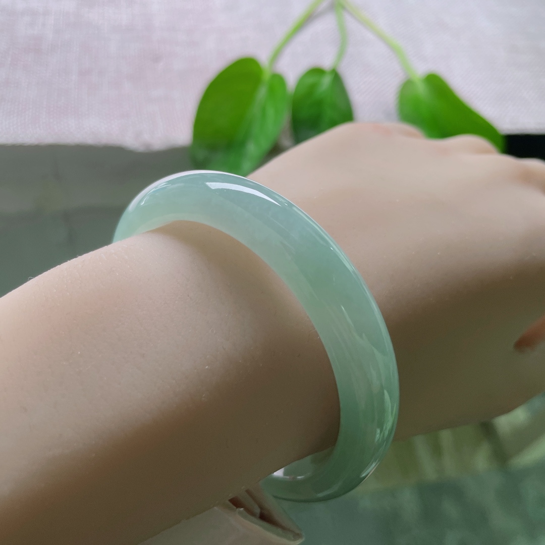 53.4/11.3/7.8绿底正圈，清新治愈，仿佛看到了莫奈的睡莲，和关于夏日午后的所有想象。