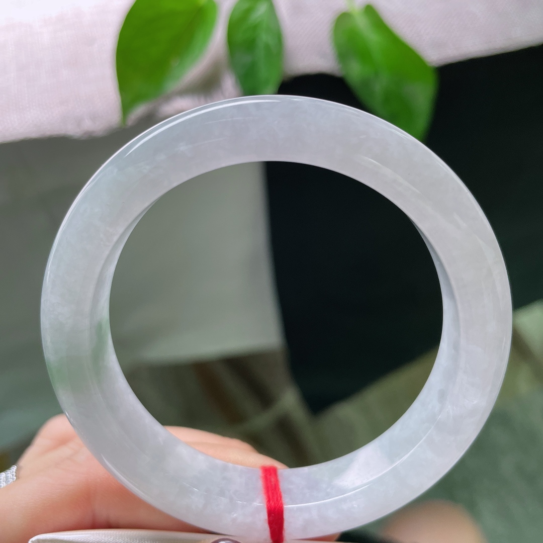 55.2/11.9/8.8淡紫正圈，版型厚装，将未完成的梦，染成淡紫，挂在腕间，ss50063a