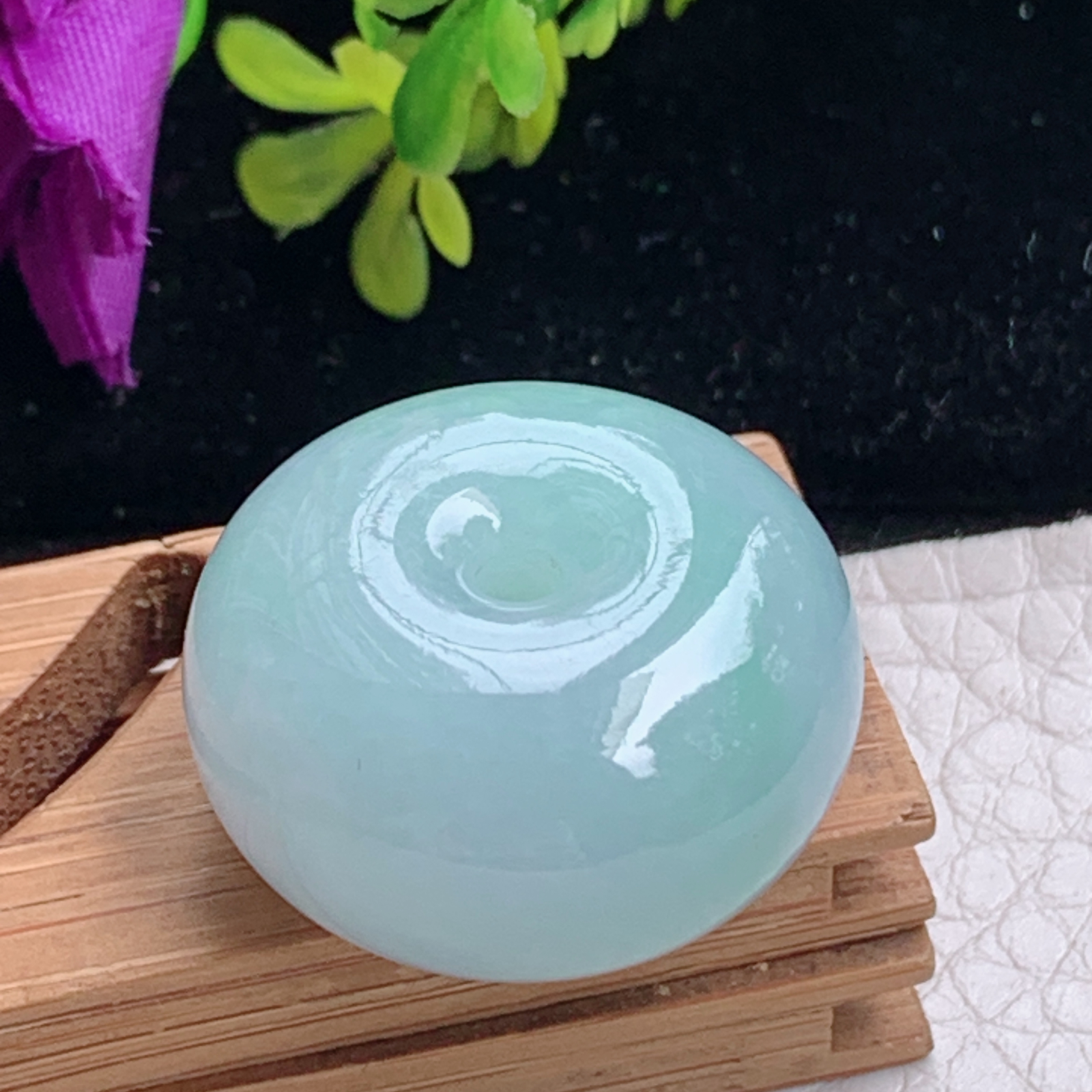 Xj实拍22*12.6天然缅甸翡翠a货淡绿饱满平安扣吊坠 转运珠路路通玉坠