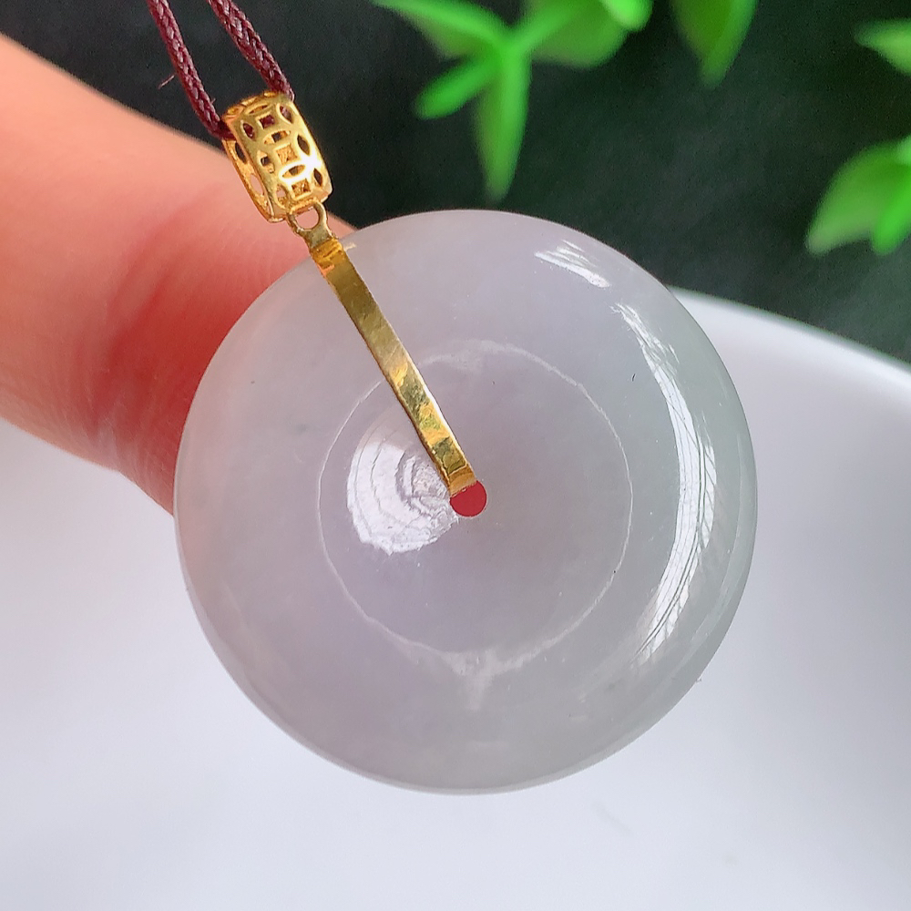 18k金扣冰润紫罗兰平安扣吊坠，厚装饱满，冰润剔透，细腻水足，种质润泽，飘花灵动，佩戴优雅大气，W1