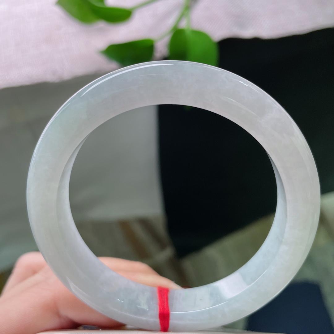 57/11.9/9.3淡绿底正圈，清新，水润，温婉可人，ss50086a