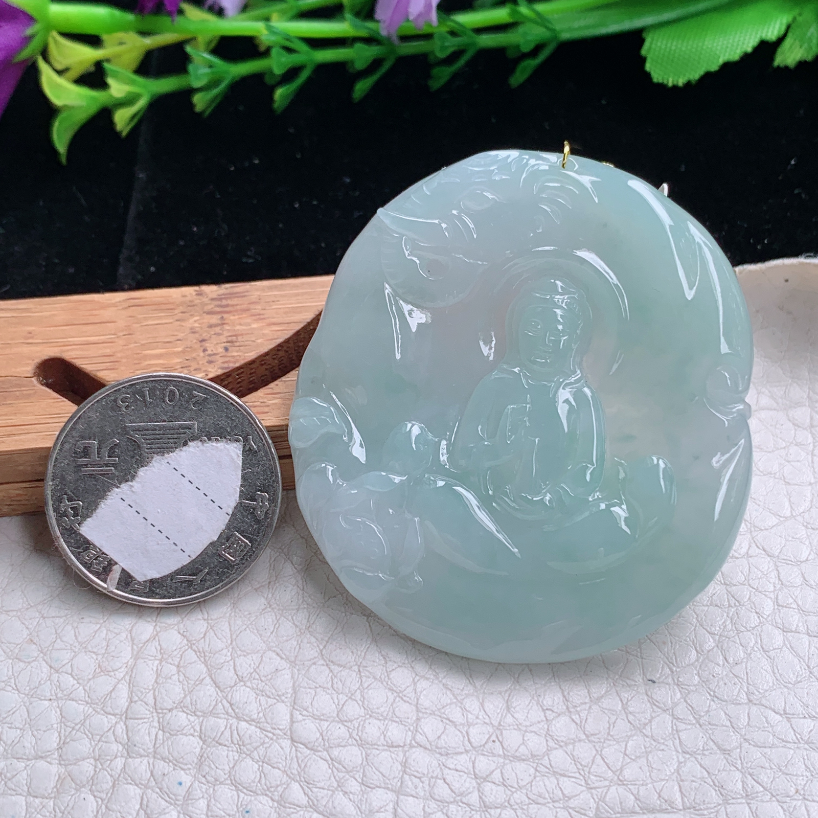 Xj实拍53.2*48.5*5.2天然缅甸翡翠a货淡绿观音菩萨吊坠 坐莲观音菩萨坠