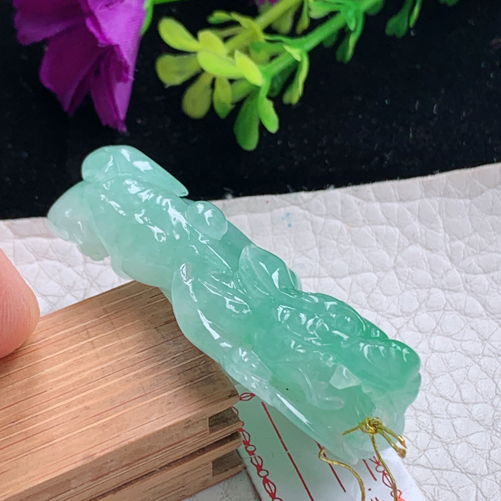 Xj实拍47.5*24*13天然缅甸翡翠a货胶满绿招财貔貅吊坠 精雕皮休瑞兽玉坠