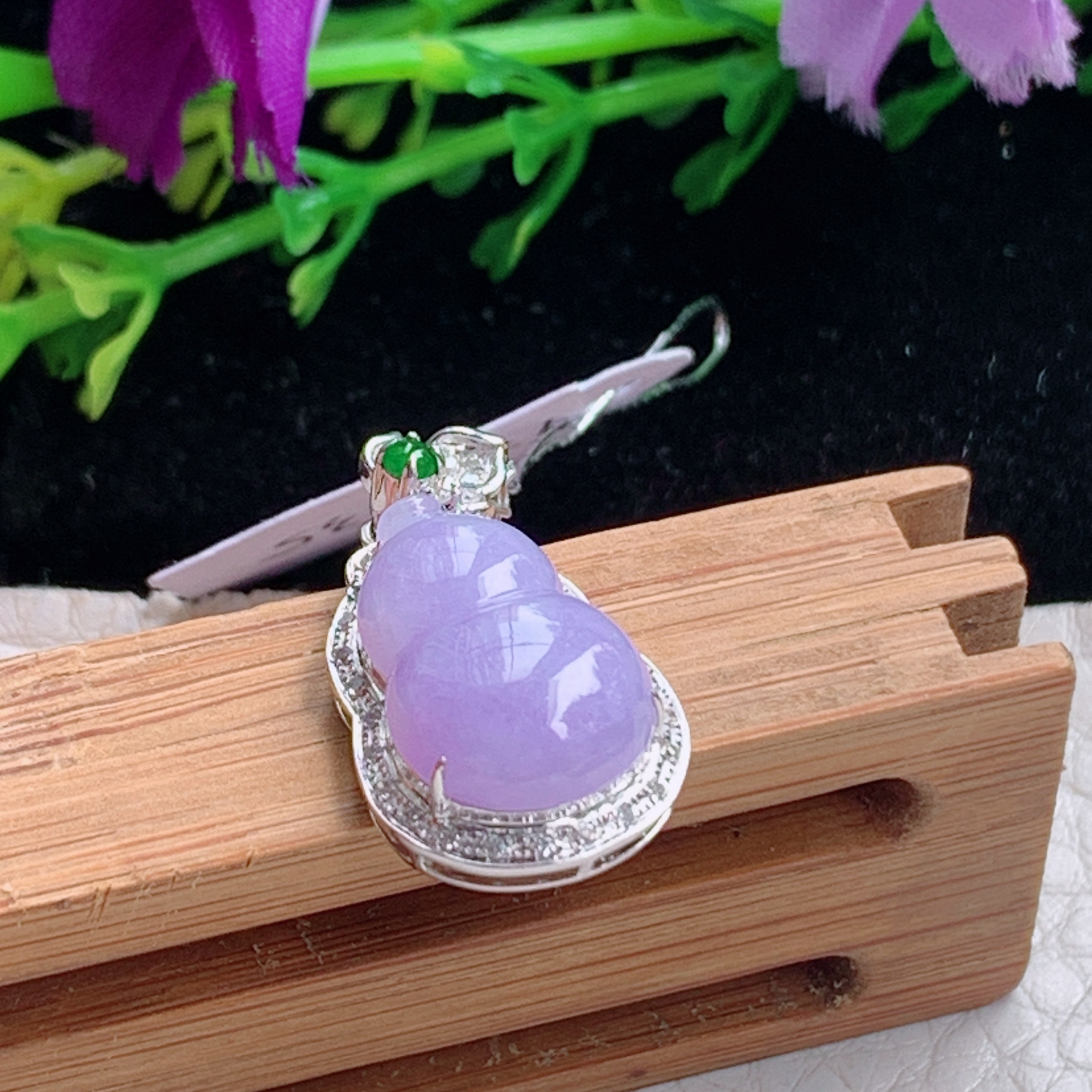 Xqa实拍23.8*12.5*7.2天然缅甸翡翠a货冰粉紫饱满葫芦玉吊坠