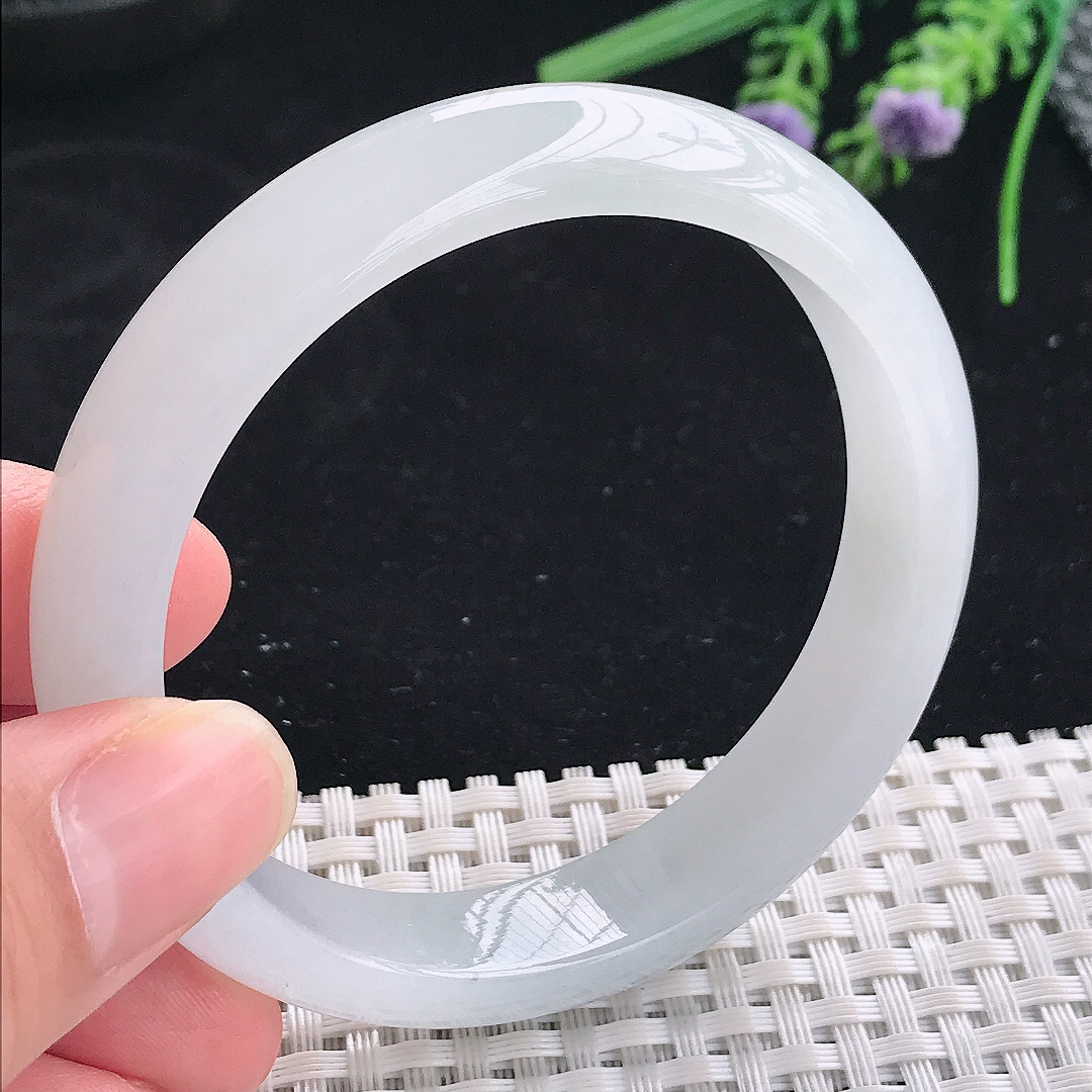 实拍A货翡翠56.8/12.6/7.6老坑秀气冰透白月光手镯宽边玉镯平安镯美人镯