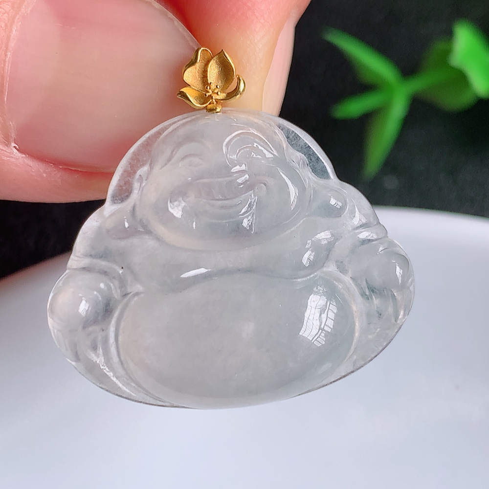 18k金扣冰润佛公挂件 玉质细腻  精雕弥勒佛，笑佛福耳垂肩，面相喜庆，开怀大笑，憨态可掬。惟妙惟肖，寓意福禄双全，吉祥美满，笑口常开 W141.8 尺寸：21-26.5-5.5mm
