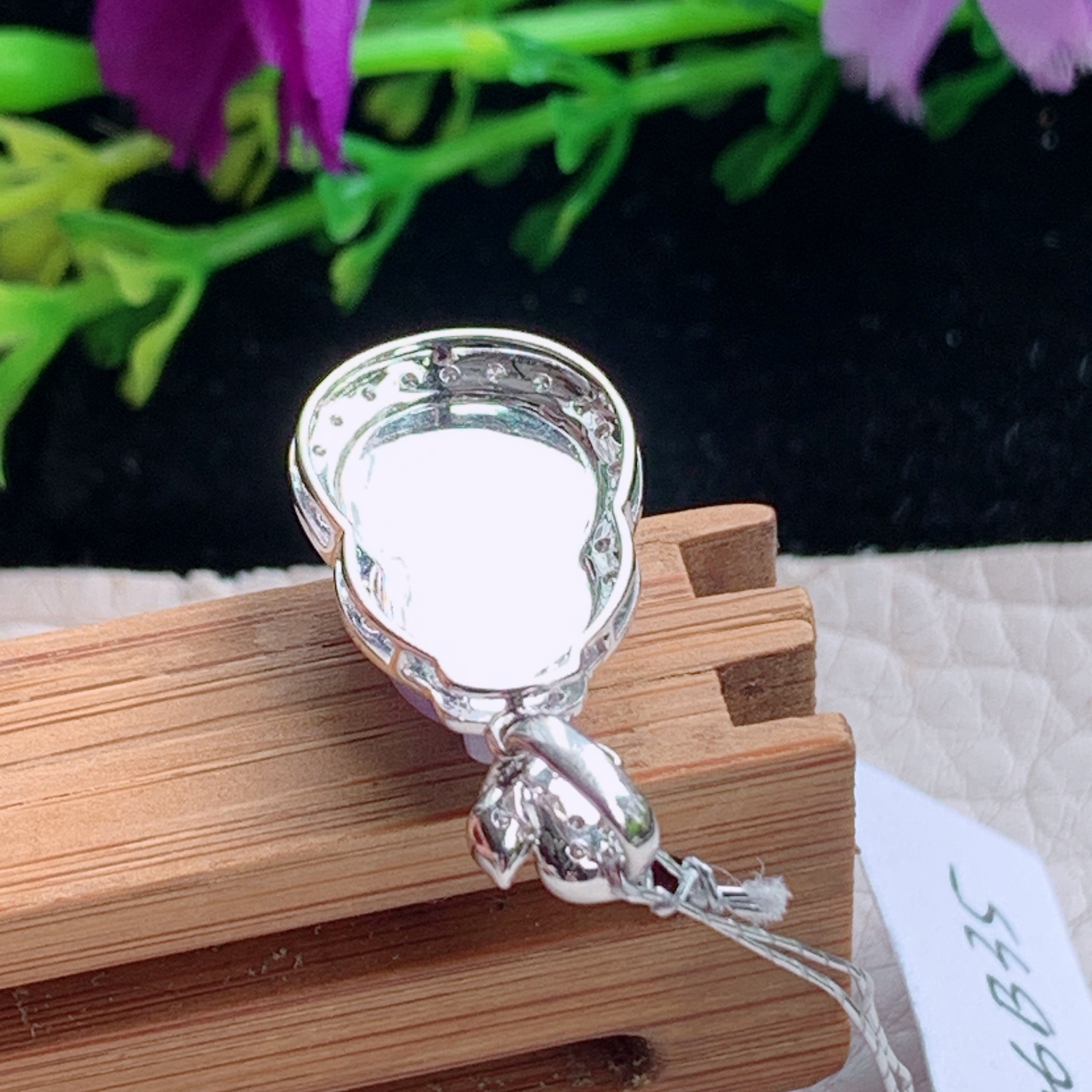 Xqa实拍23.8*12.5*7.2天然缅甸翡翠a货冰粉紫饱满葫芦玉吊坠