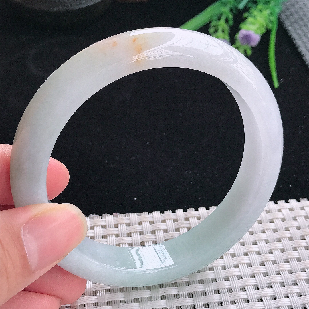 实拍A货翡翠61.5/12.8/8.7大圈口老坑秀气冰润飘花手镯宽边玉镯平安镯
