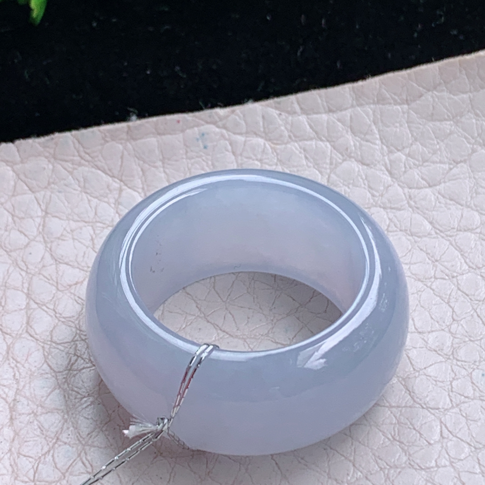 Xqa实拍21.6*12.5*4.6天然缅甸翡翠a货淡紫胶感21.6mm内径指环 戒指