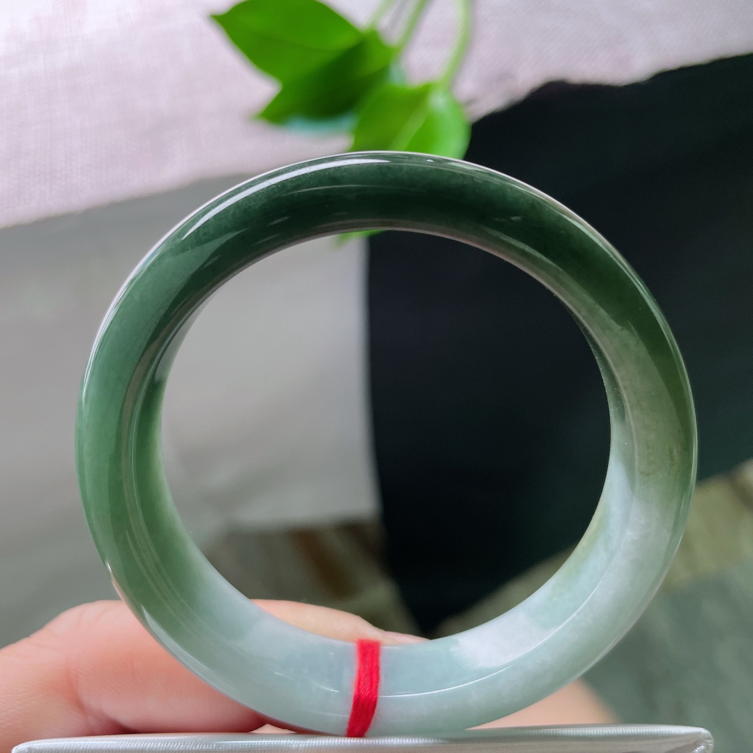 50.9/10.8/7.1，半山水正圈，性比高，水润，细腻，贵气，599