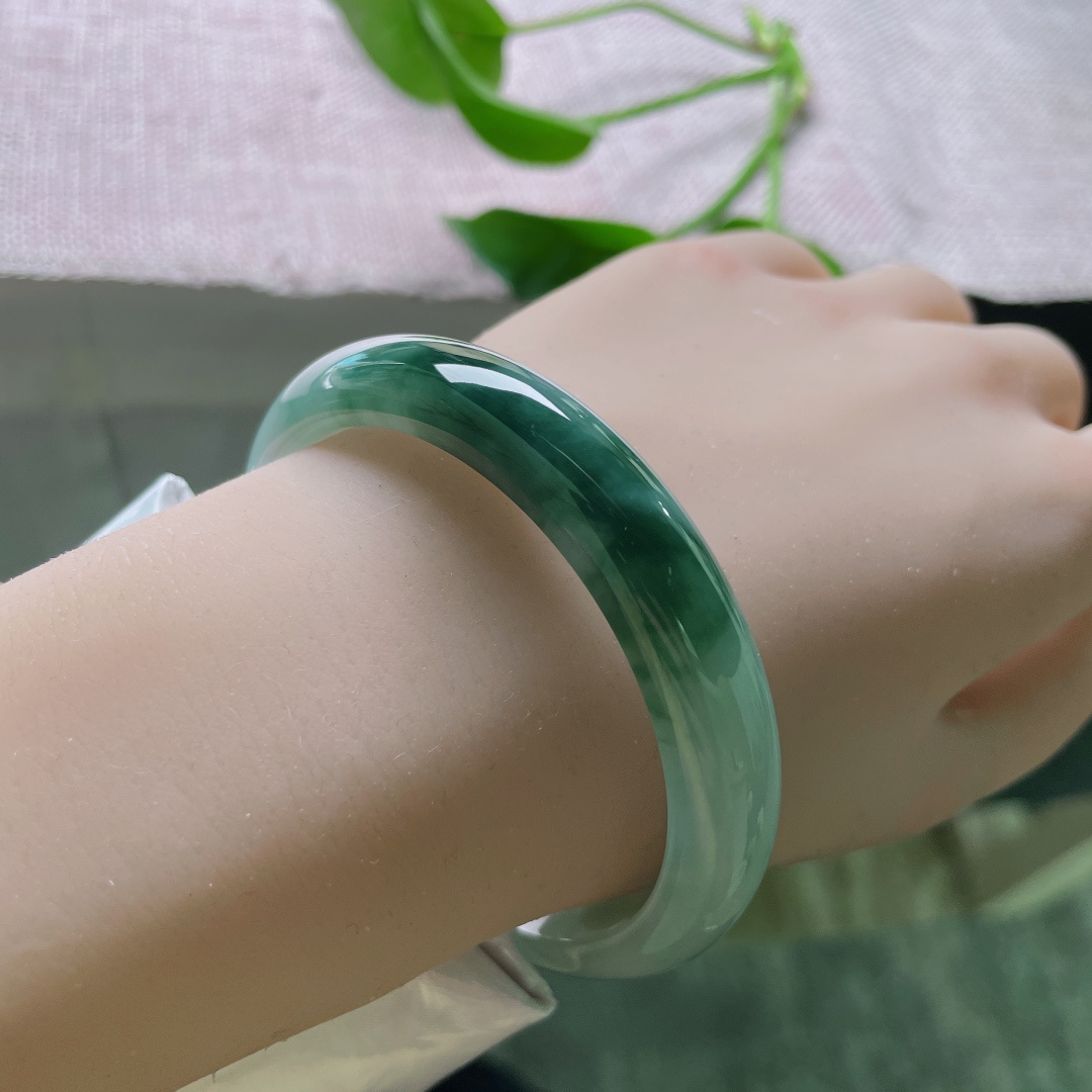 57.3/11.3/7.3飘花正圈，水润，半山水有相逢，贵气