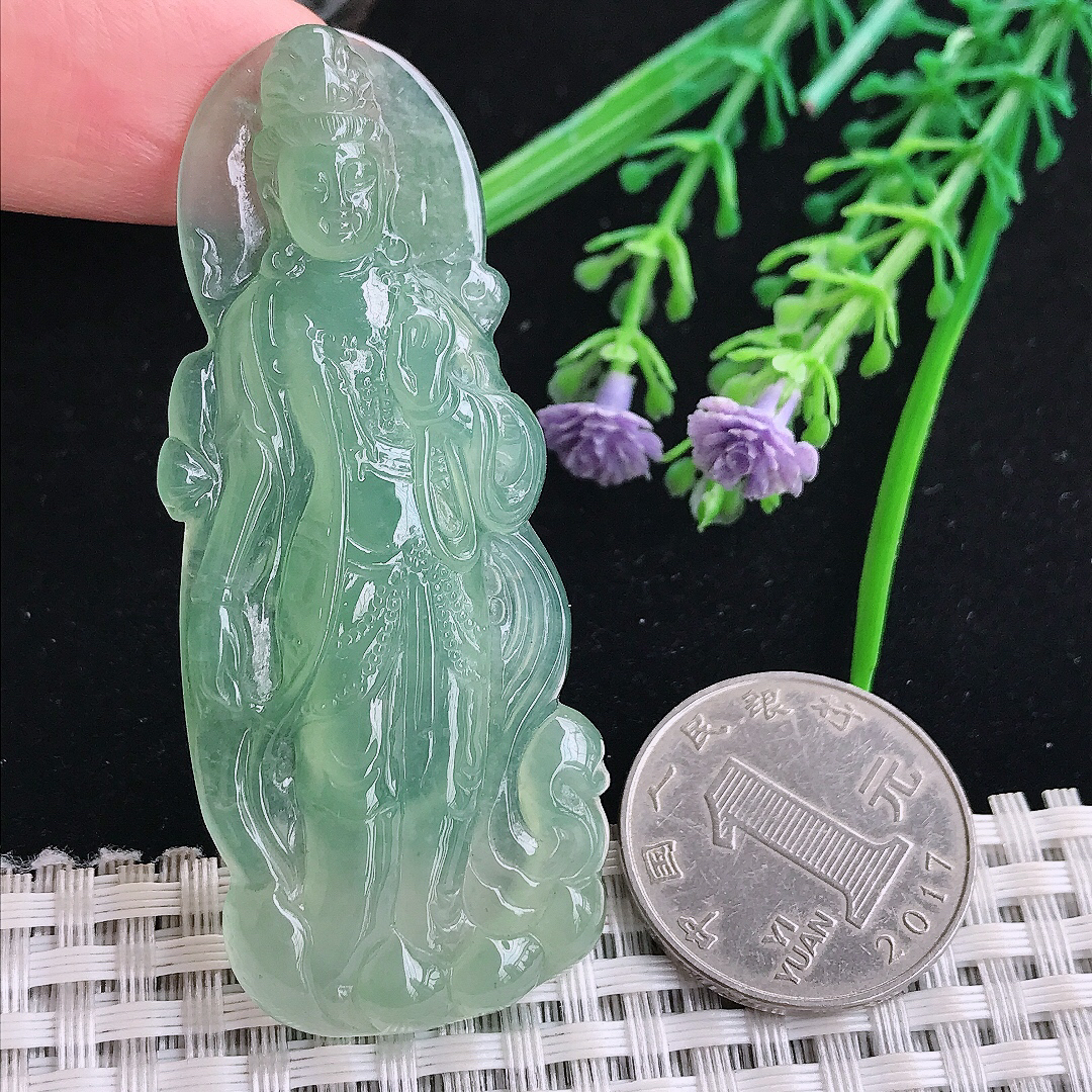 实拍A货翡翠64.8/26.6/6老坑冰种冰晴满甜绿赐福观音吊坠翡翠玉观音挂件