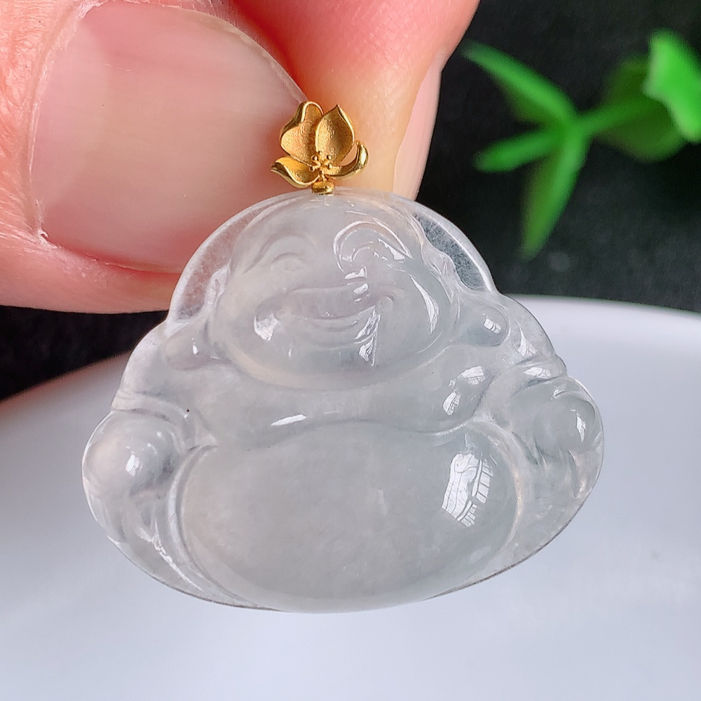 18k金扣冰润佛公挂件 玉质细腻  精雕弥勒佛，笑佛福耳垂肩，面相喜庆，开怀大笑，憨态可掬。惟妙惟肖，寓意福禄双全，吉祥美满，笑口常开 W141.8 尺寸：21-26.5-5.5mm