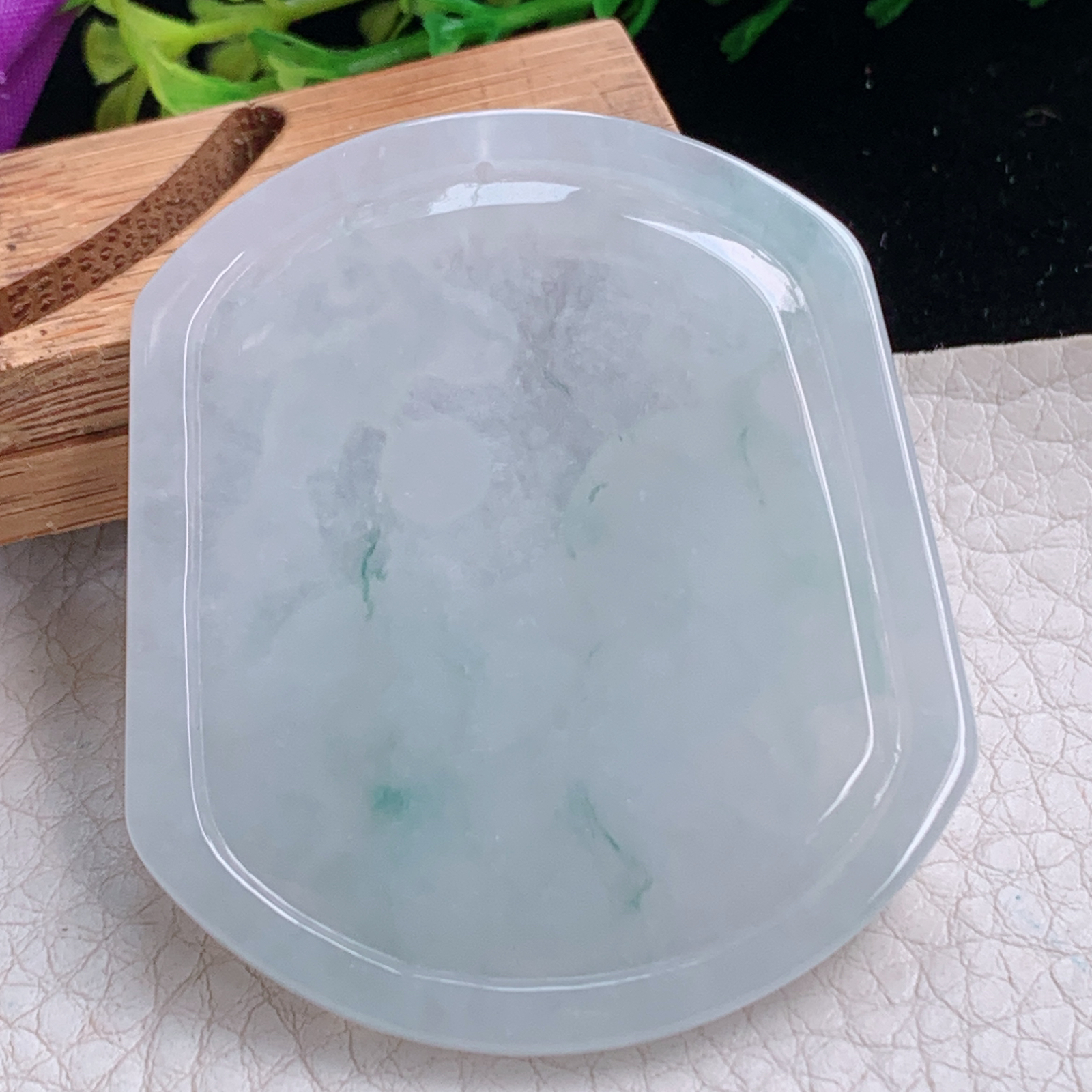 yn实拍52.8*46*5.5天然缅甸翡翠a货冰飘花招财猪 生肖猪玉吊坠