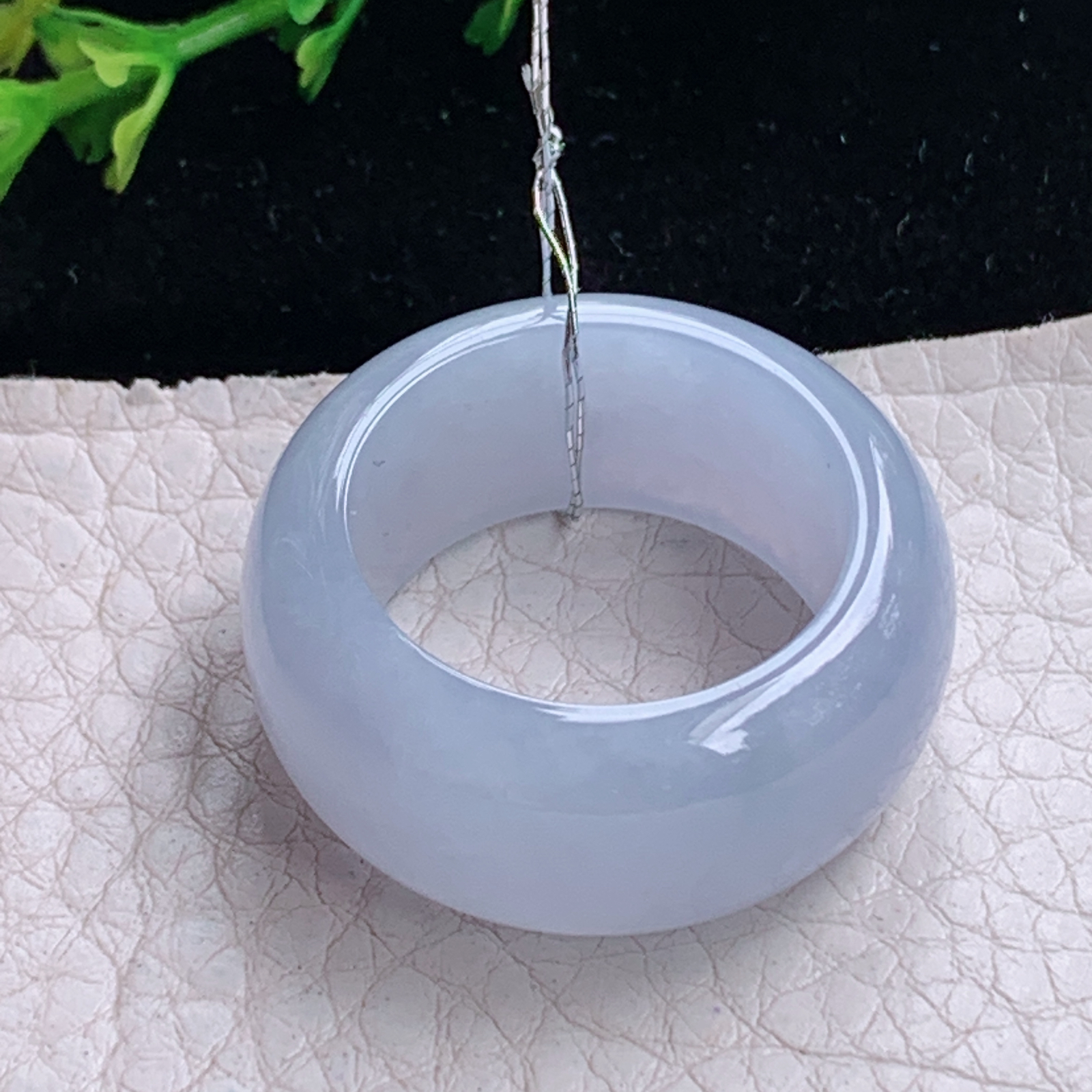 Xqa实拍21.6*12.5*4.6天然缅甸翡翠a货淡紫胶感21.6mm内径指环 戒指