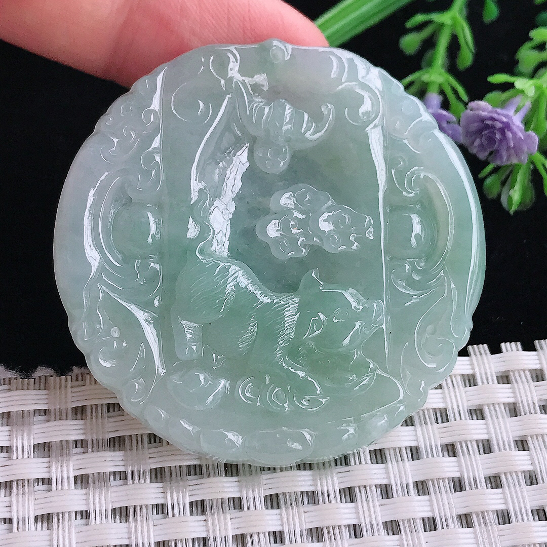 实拍A货翡翠48/48.8/5.5老坑冰胶水灵冰晴招财猪吊坠翡翠猪牌挂件