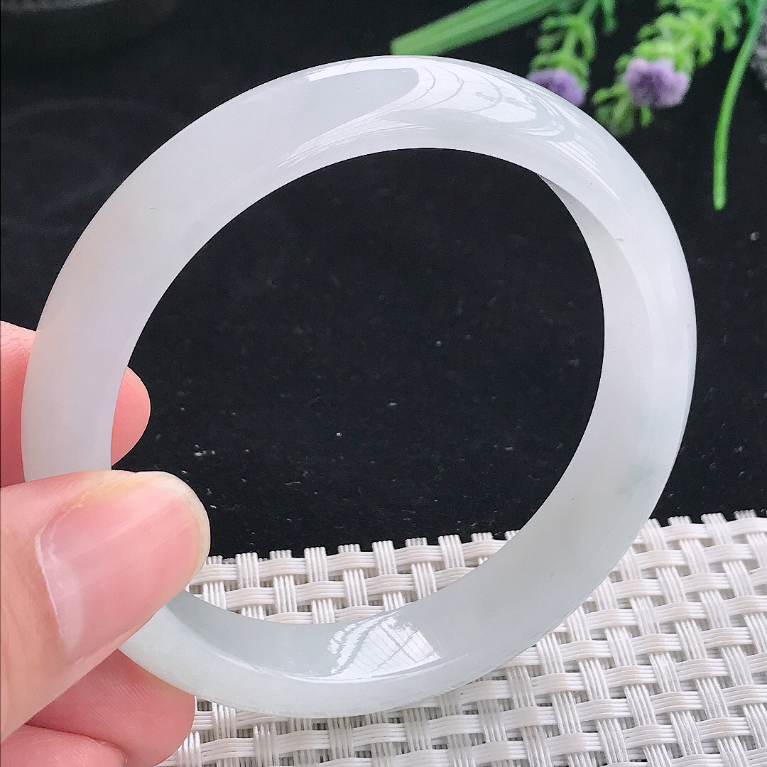 实拍A货翡翠56.8/12.6/7.6老坑秀气冰透白月光手镯宽边玉镯平安镯美人镯