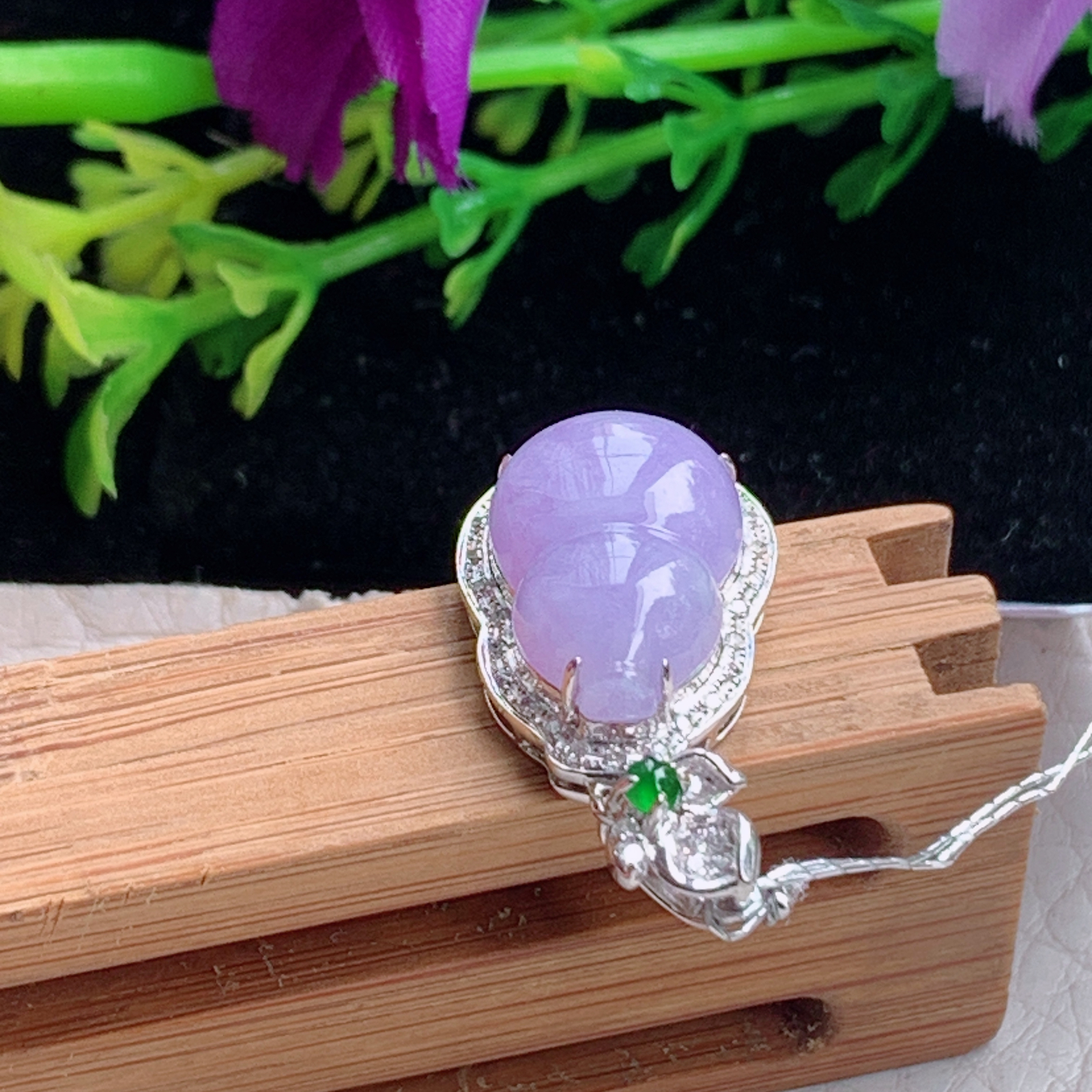 Xqa实拍23.8*12.5*7.2天然缅甸翡翠a货冰粉紫饱满葫芦玉吊坠