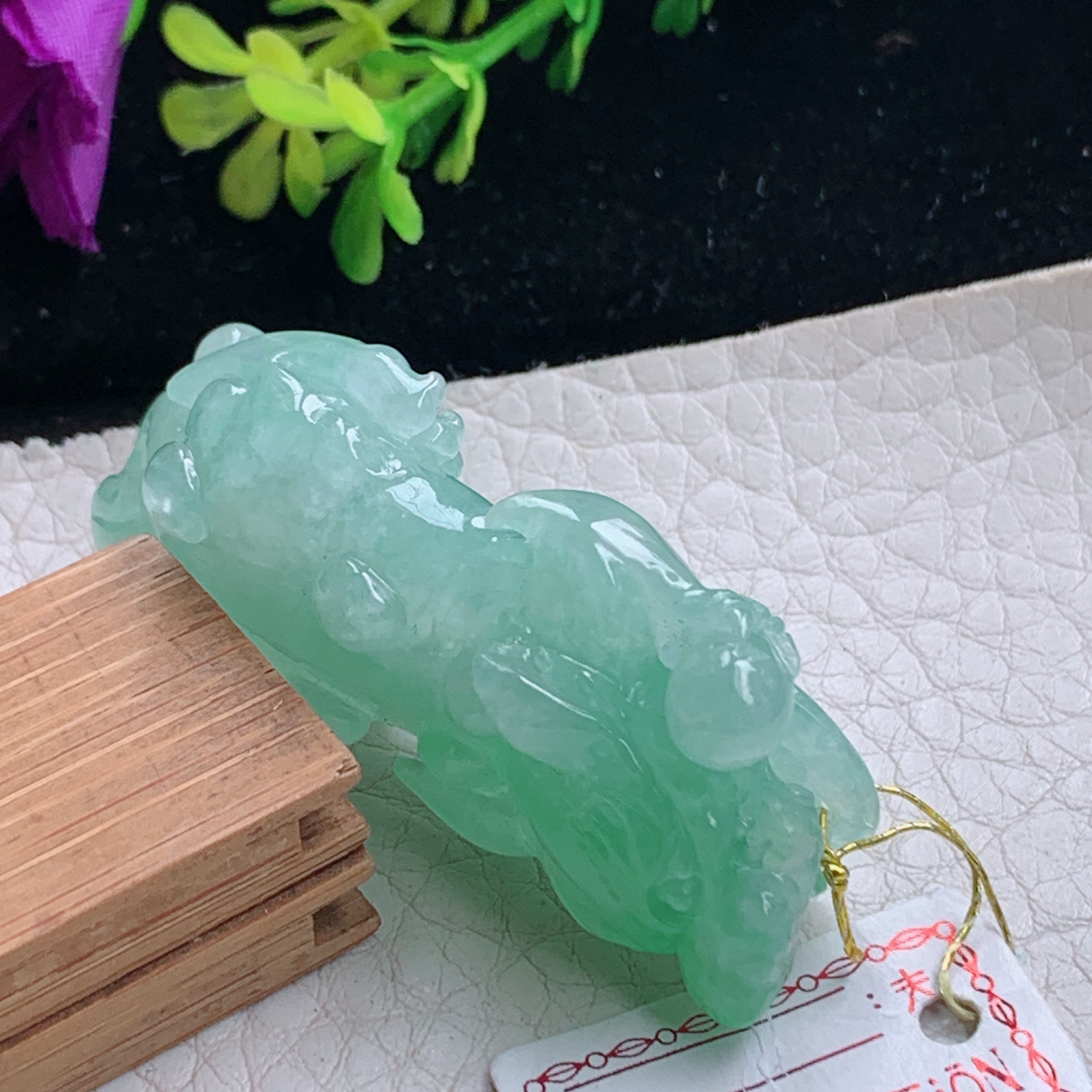 Xj实拍47.5*24*13天然缅甸翡翠a货胶满绿招财貔貅吊坠 精雕皮休瑞兽玉坠