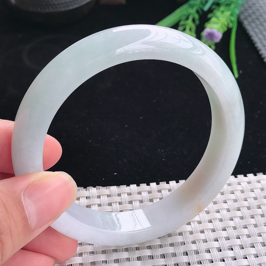 实拍A货翡翠61.5/12.8/8.7大圈口老坑秀气冰润飘花手镯宽边玉镯平安镯