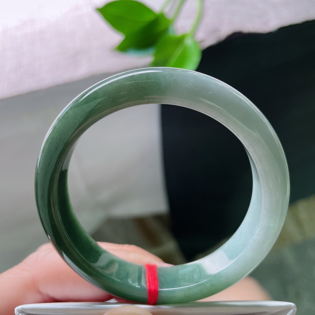 50.9/10.8/7.1，半山水正圈，性比高，水润，细腻，贵气，599