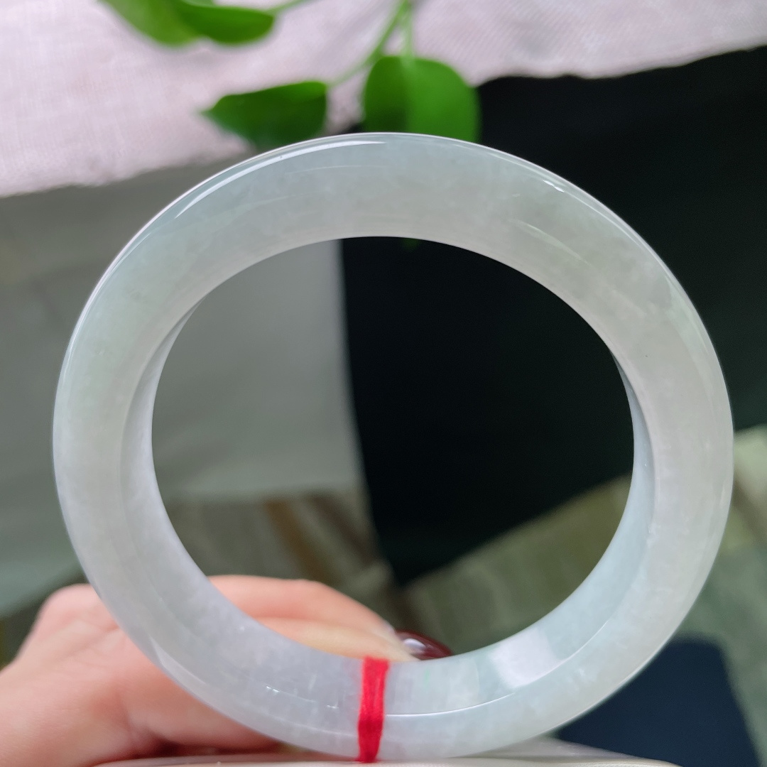 57/11.9/9.3淡绿底正圈，清新，水润，温婉可人，ss50086a