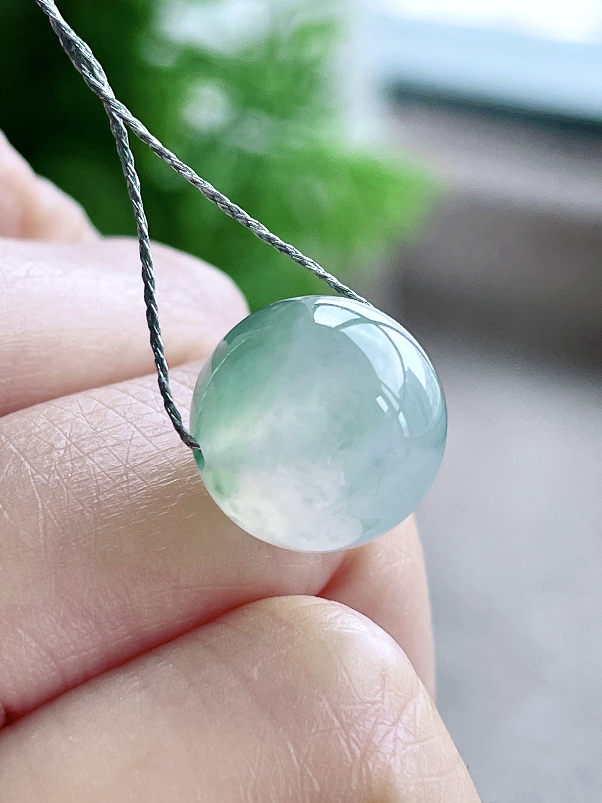 【裸石】冰飘花珠子圆珠珠子单珠吊坠
【说明】缅料 性价比高  
【尺寸】12.5mm..