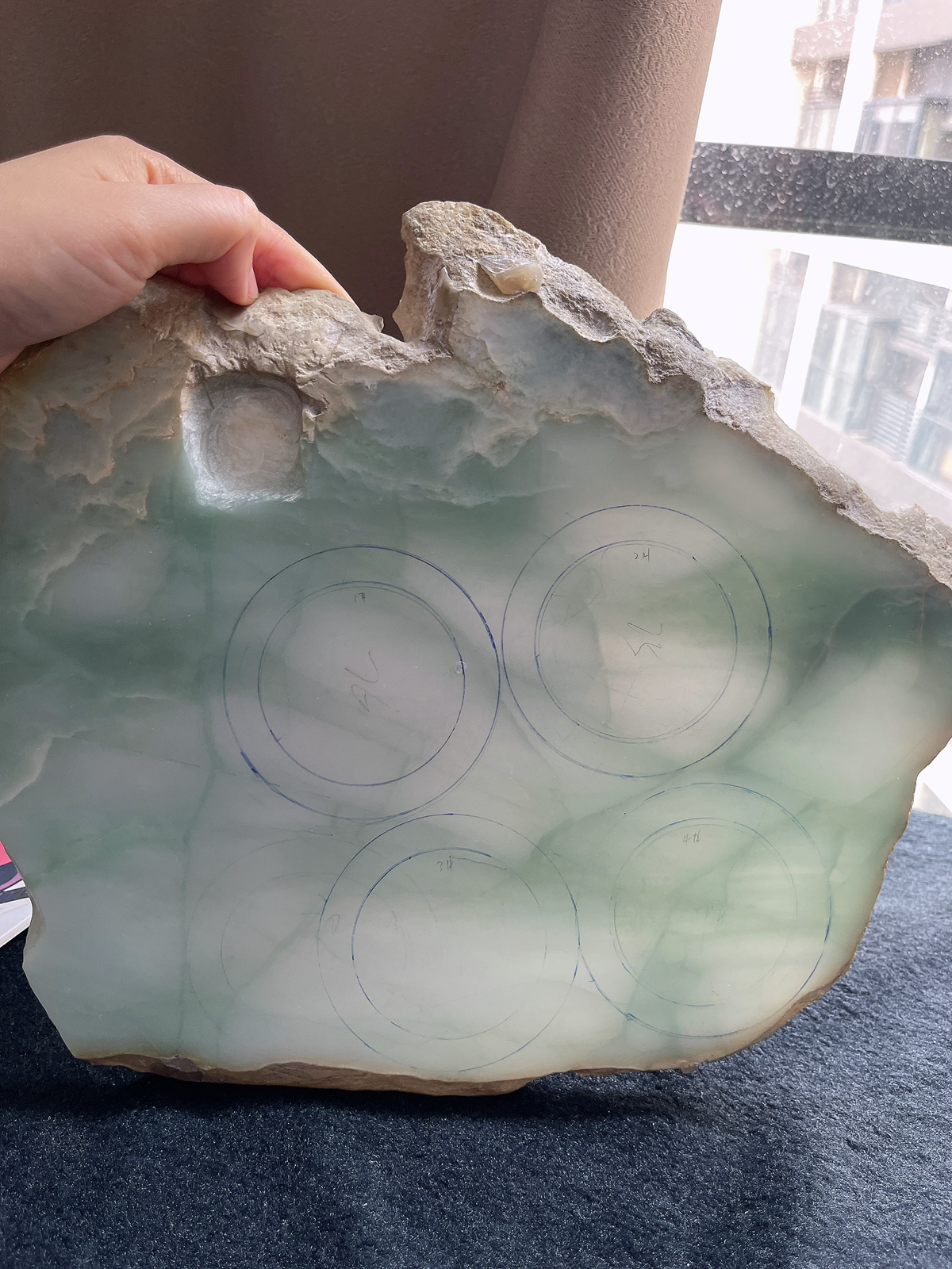 翡翠板料，⭕️正圈最大做59，圆条最大做55 ；有起货图