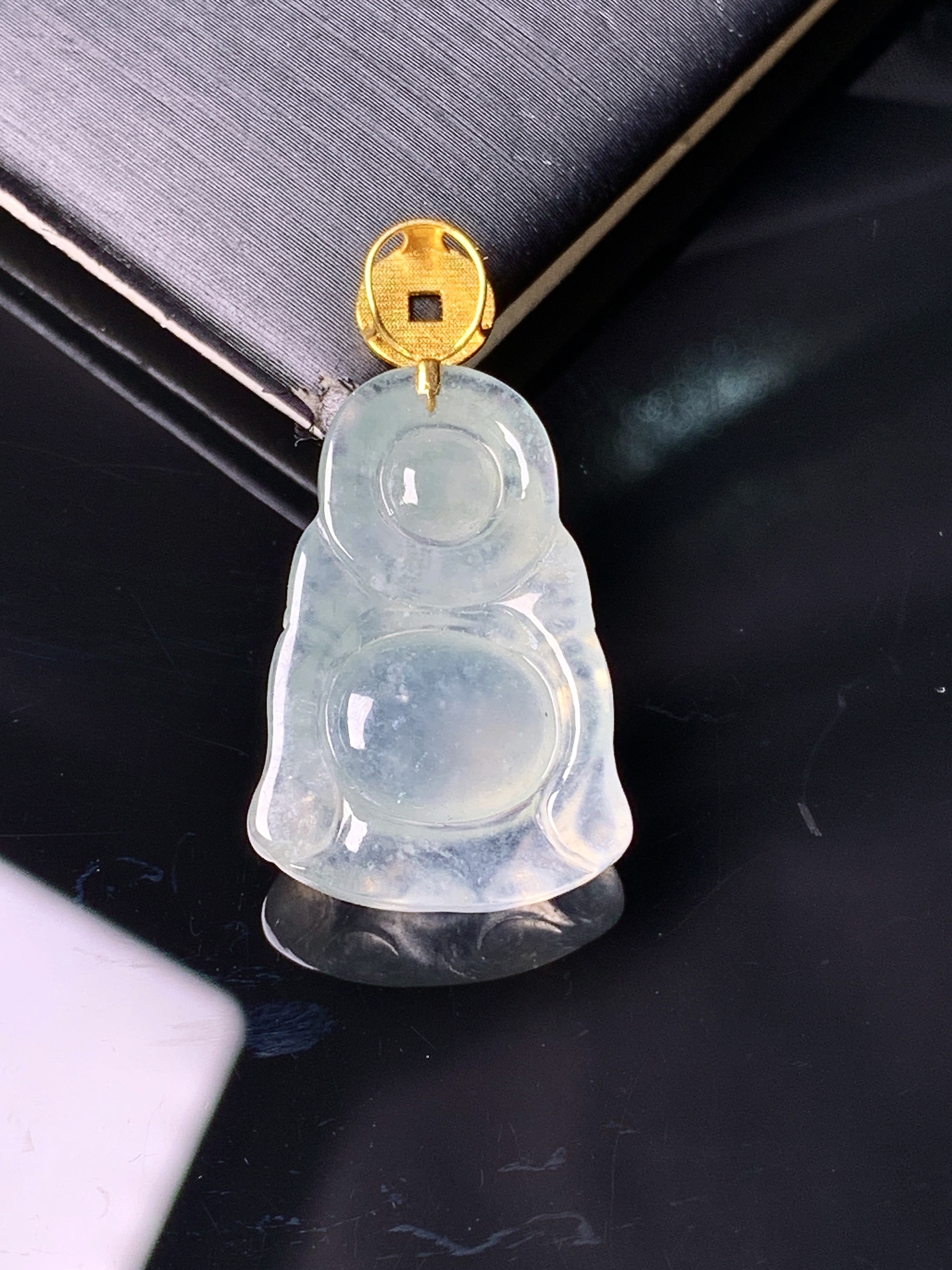 18k金镶嵌冰种佛公吊坠 玉质细腻 色泽艳丽清新 水润亮眼 整体尺寸30.2*15.7*6m1