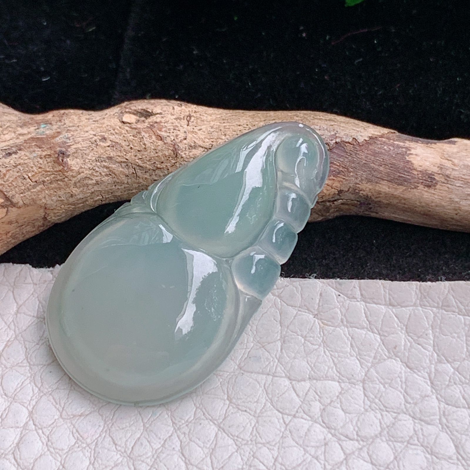 ajj实拍36.3*20.2*5.5天然缅甸翡翠精雕冰晴饱满葫芦玉吊坠 玉挂件