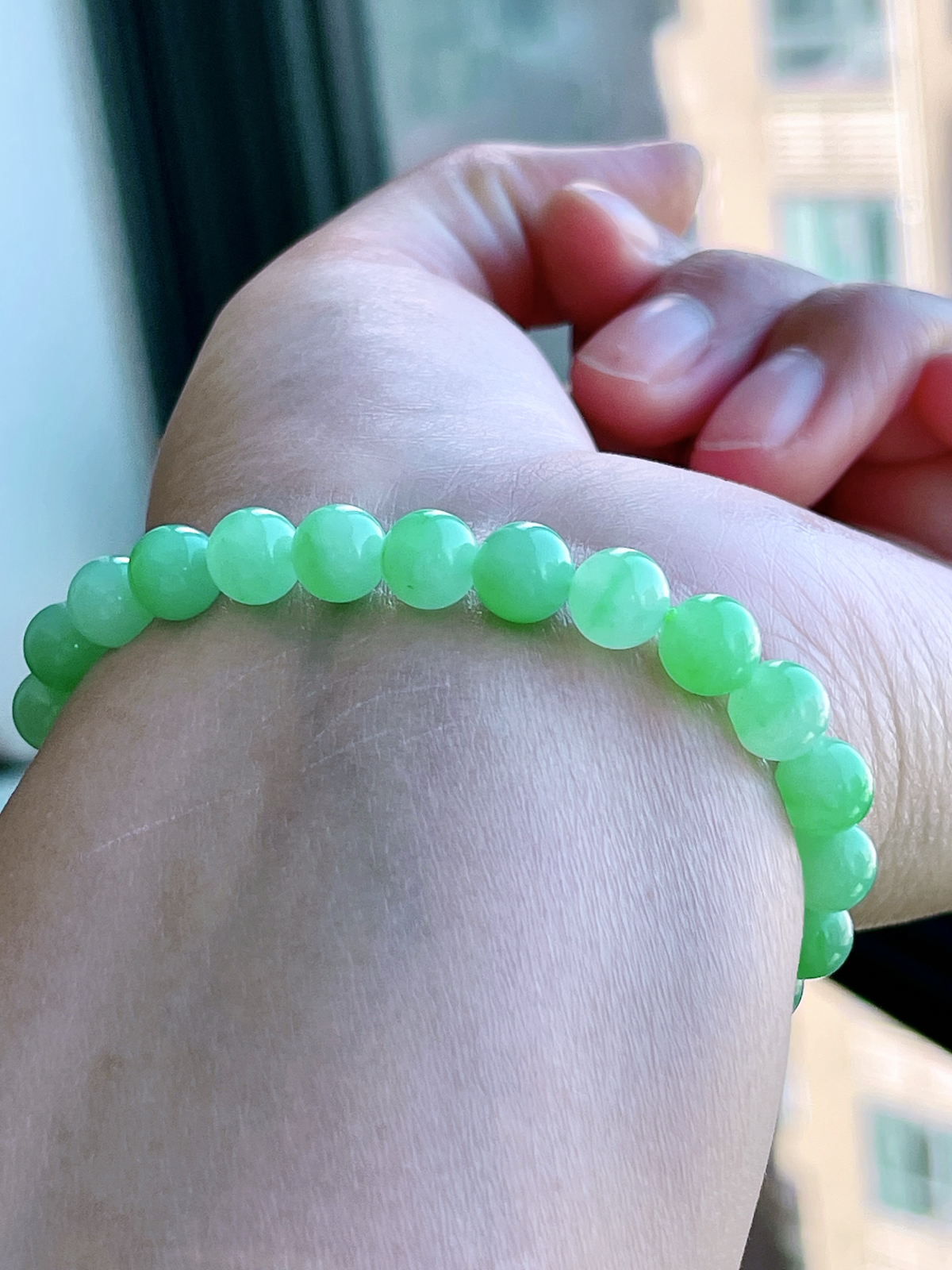 【珠子】冰晴绿手串圆珠珠子手串
【说明】缅料 性价比高  
【尺寸】7.3mm..