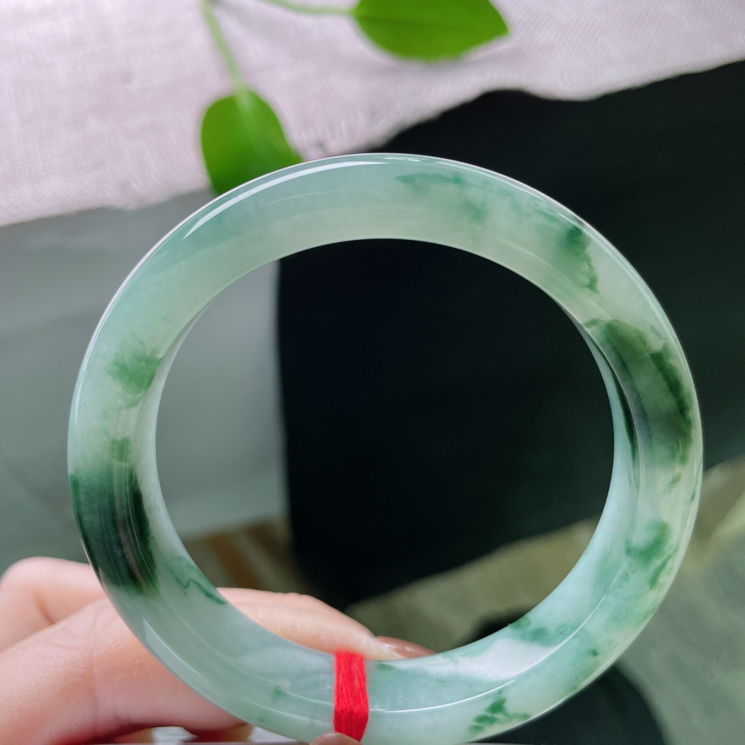 58.2/12.5/8.5，飘花，水润，细腻，甜美，优雅，灵动，雅致，贵气，无裂，ss48376a