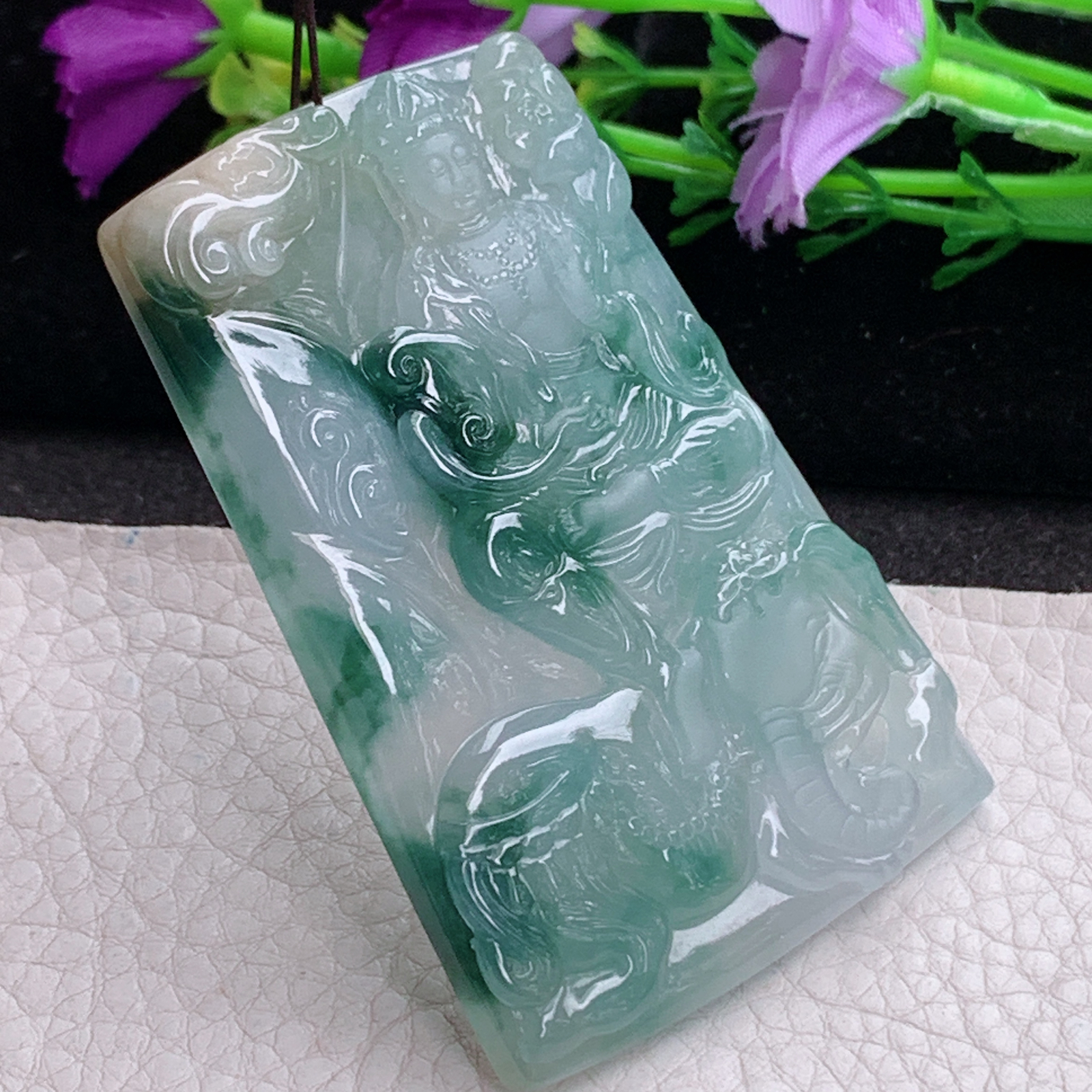 ktj实拍66.6*44*6天然缅甸翡翠精雕冰飘花普贤菩萨 生肖守护神玉吊坠 玉挂件