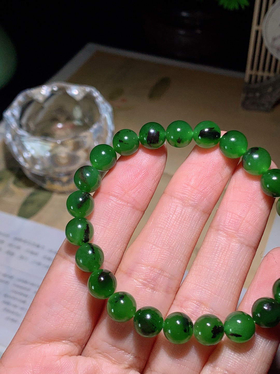 和田玉红皮料俄罗斯碧玉手串。单颗尺寸8！玉质细腻油润。手推出油。品相大气。lt26410