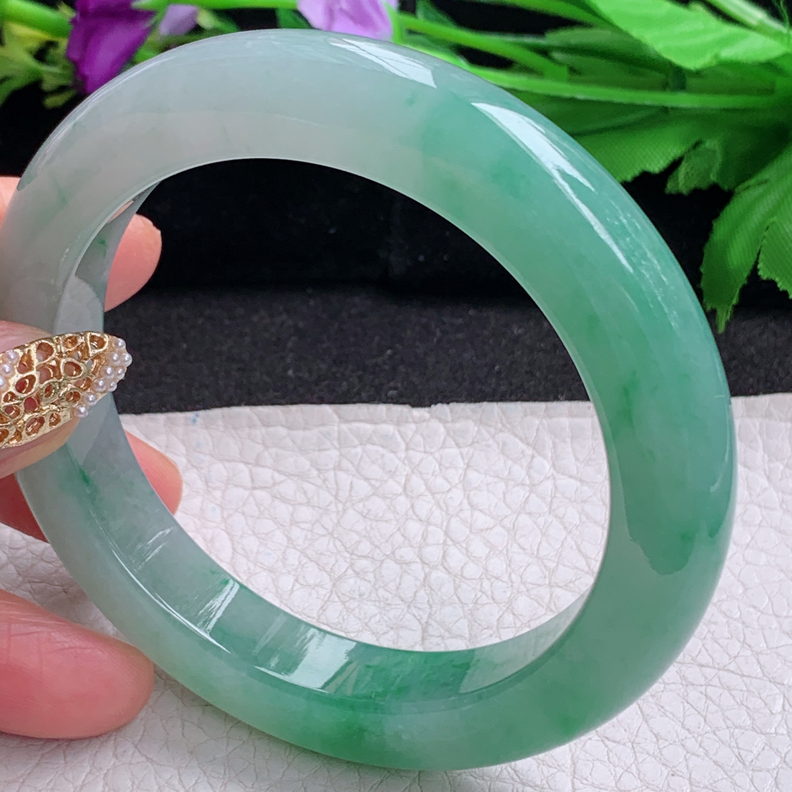 nr大圈口61*12*10.5平安镯 天然缅甸翡翠a货手镯冰胶飘绿正圈玉镯子