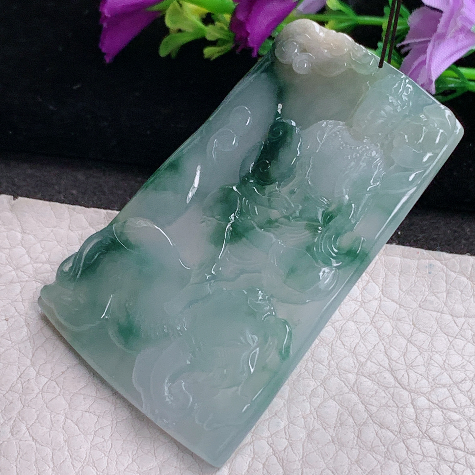 ktj实拍66.6*44*6天然缅甸翡翠精雕冰飘花普贤菩萨 生肖守护神玉吊坠 玉挂件