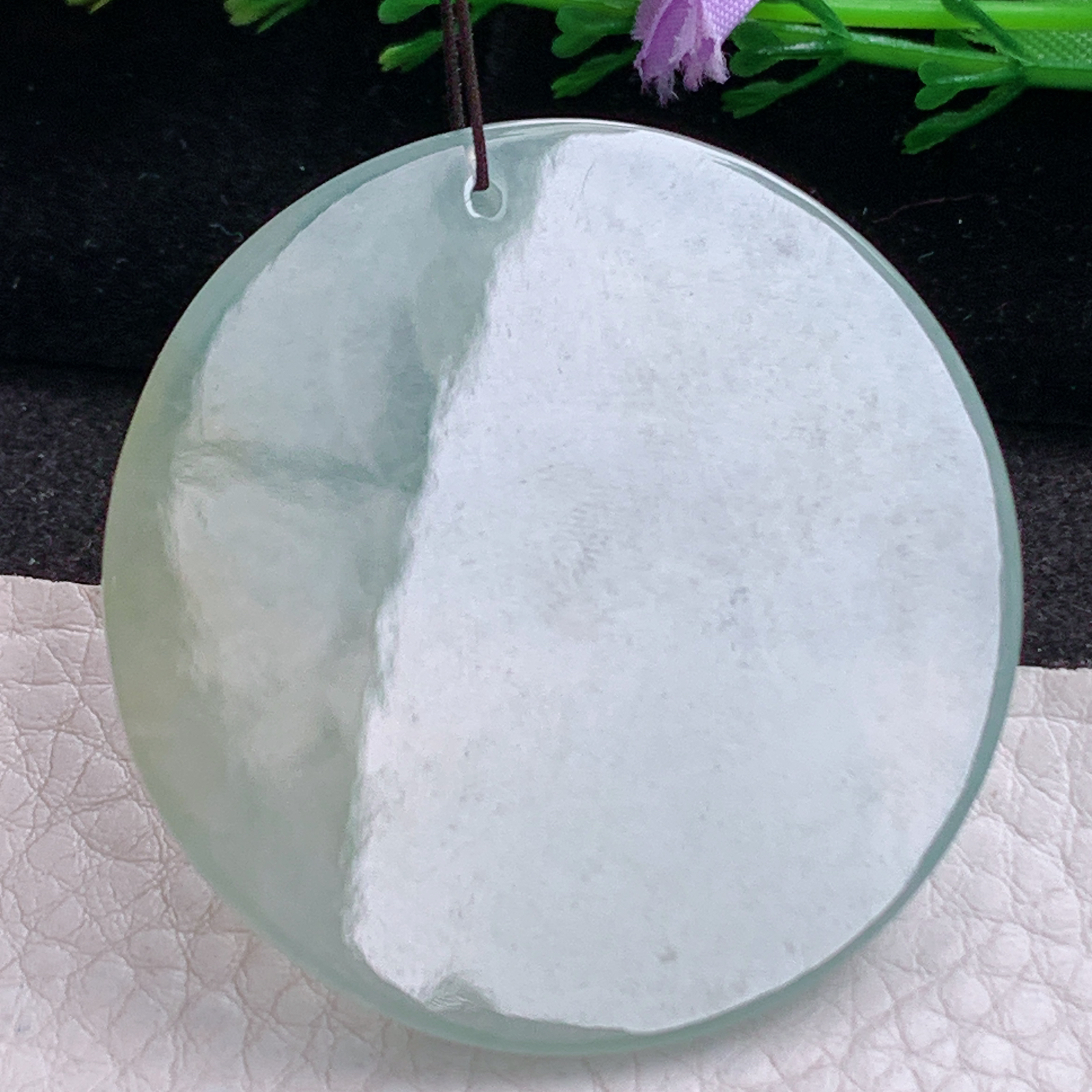 ktj实拍46.6*5天然缅甸翡翠精雕冰双彩大日如来佛祖 花开见佛玉吊坠 玉挂件