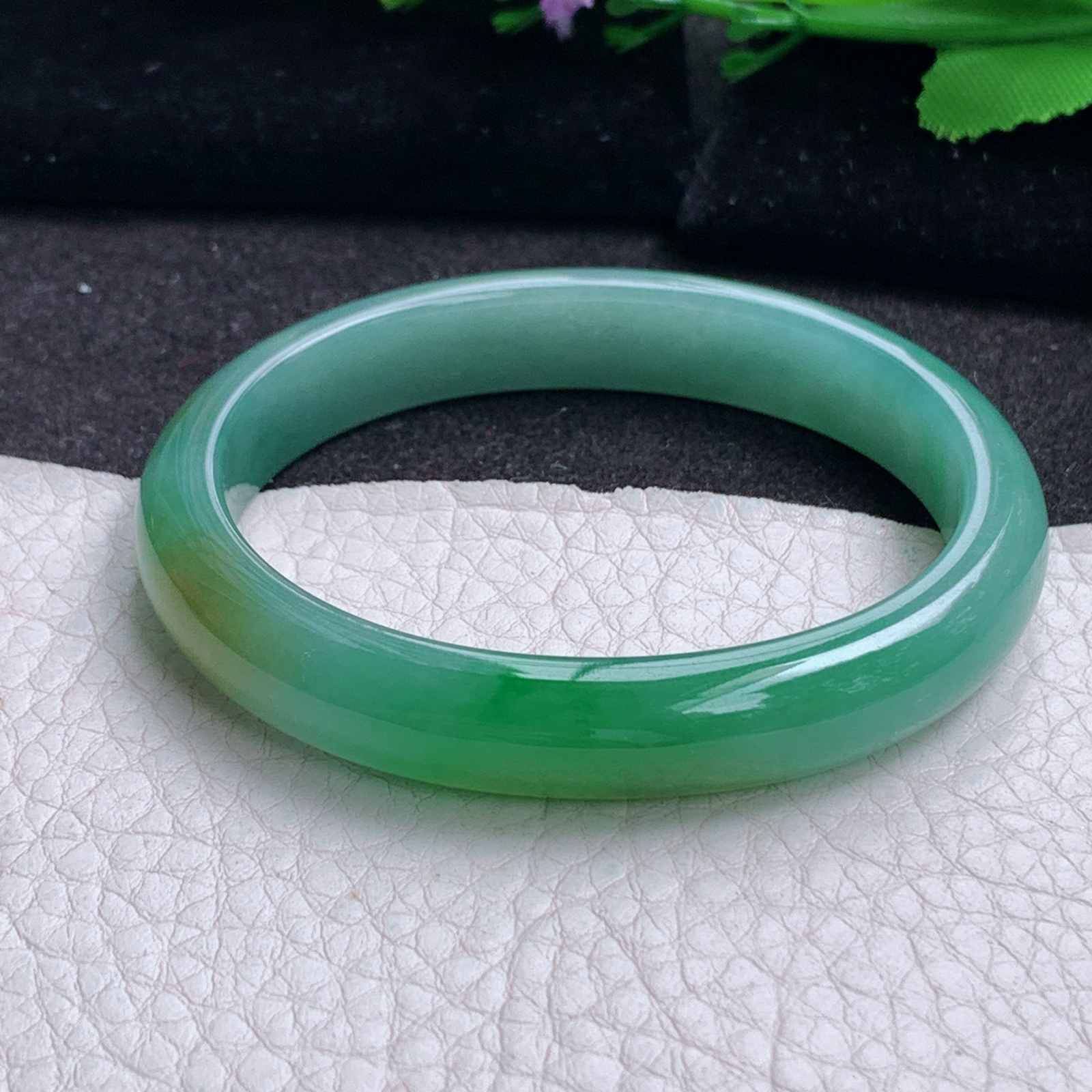 ay小圈口53.8*47.5*10*6.5贵妃镯 天然缅甸翡翠a货手镯冰油蛋形玉镯子