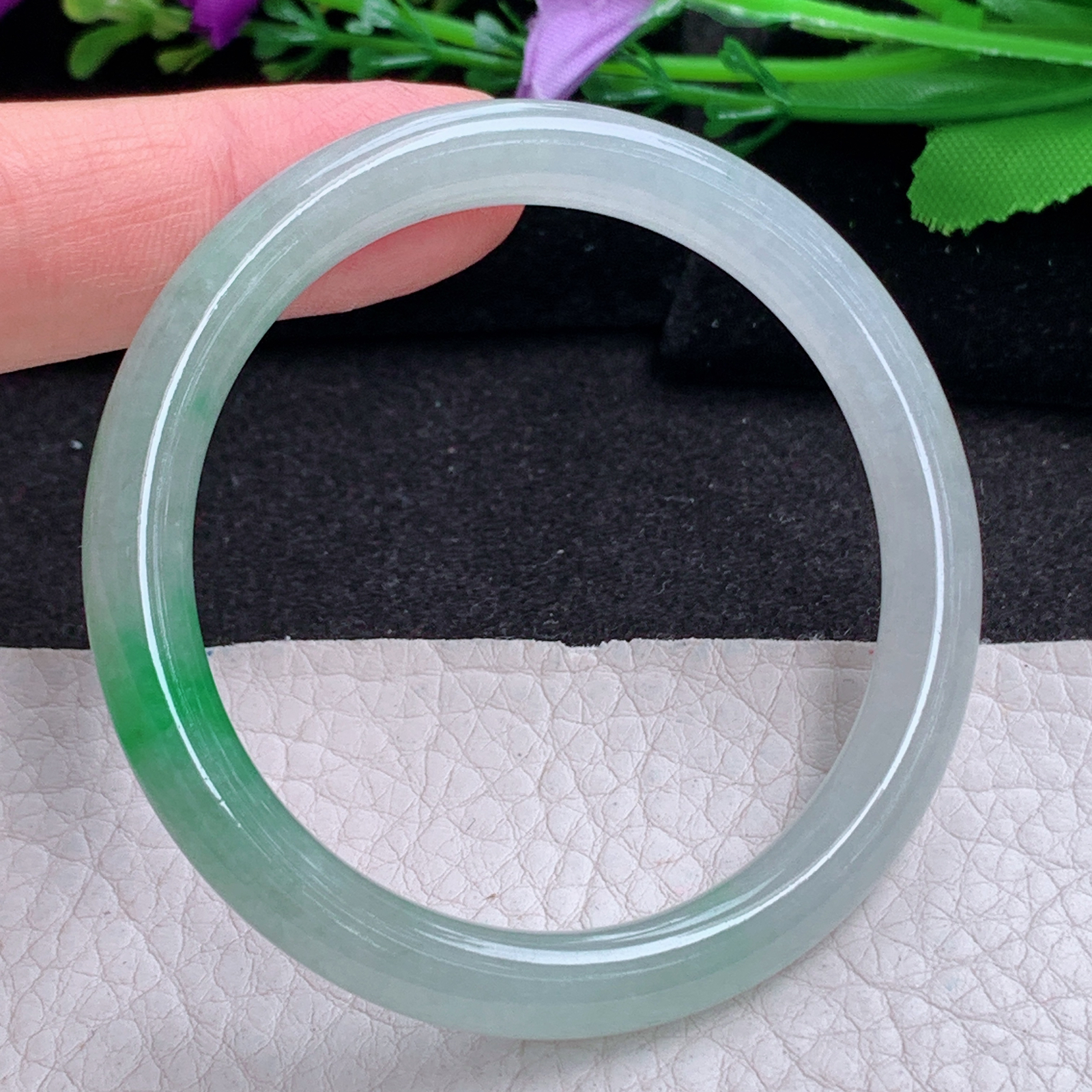 ay小圈口49*6.7*7叮当镯 天然缅甸翡翠a货手镯飘阳绿圆条玉镯子