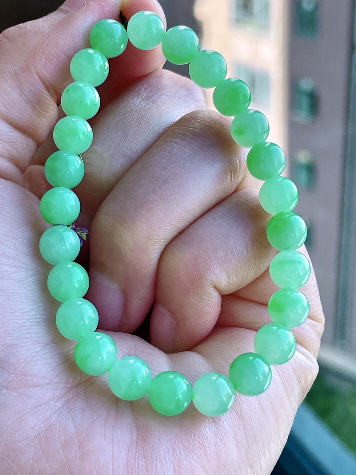 【珠子】冰晴绿手串圆珠珠子手串
【说明】缅料 性价比高  
【尺寸】7.3mm..