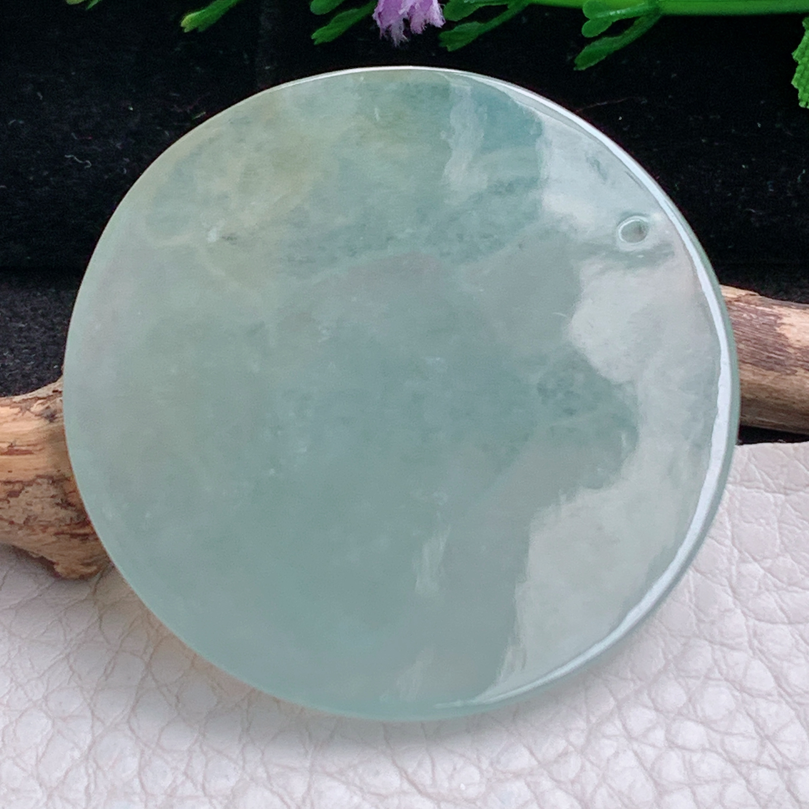 ktj实拍46.6*5天然缅甸翡翠精雕冰双彩大日如来佛祖 花开见佛玉吊坠 玉挂件