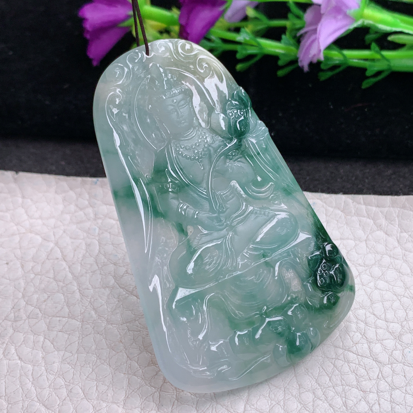 ktj实拍68.5*43.6*5.8天然缅甸翡翠精雕冰飘花持莲观音 豔玉观音玉吊坠 玉挂件