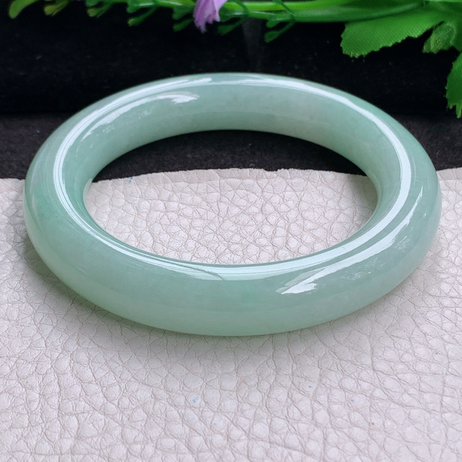 nr实拍57.5*12胖圆镯 天然缅甸翡翠a货手镯甜绿圆条大气玉镯子