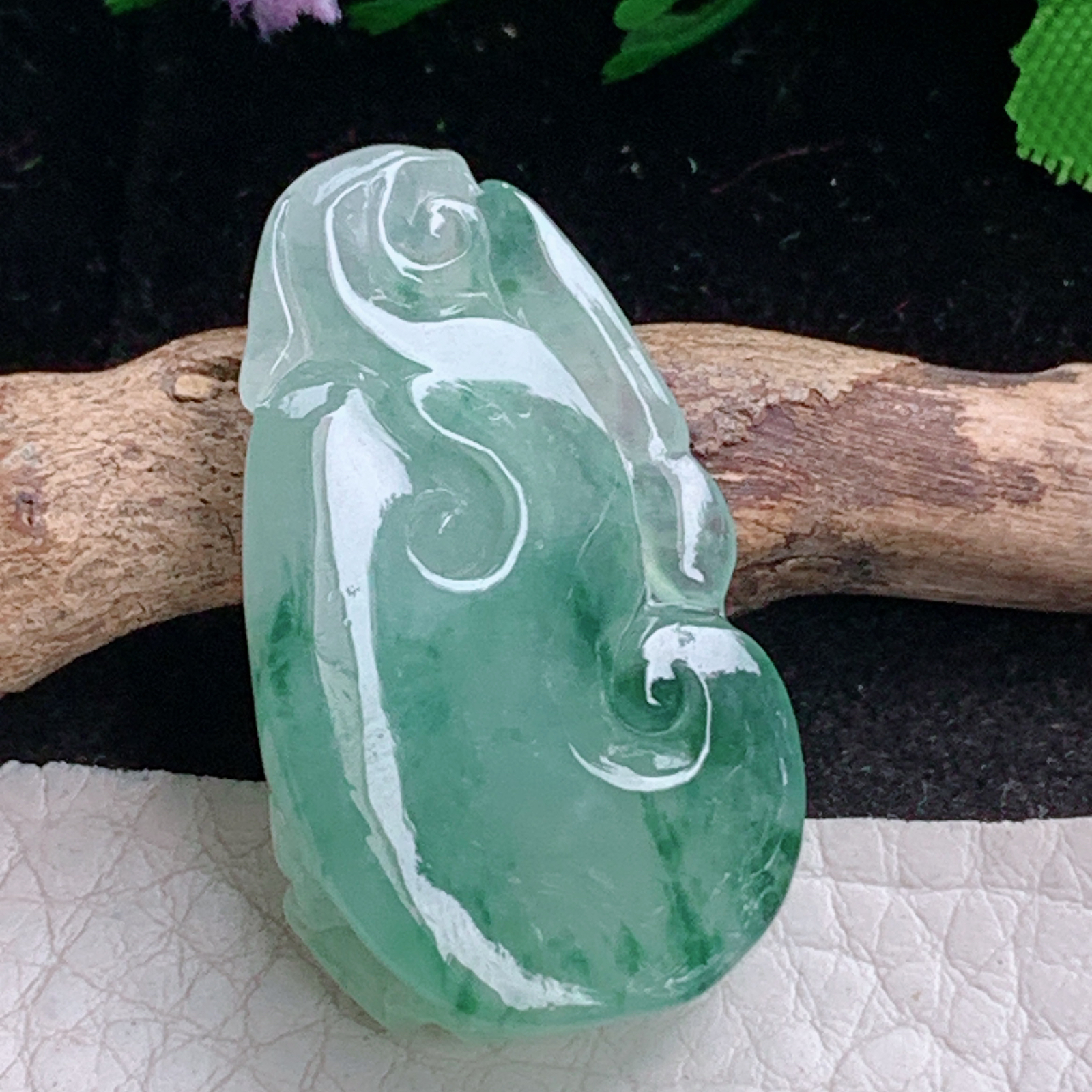 ajj实拍35.5*20*11天然缅甸翡翠精雕冰飘花玉如意 招财事事顺玉吊坠 玉挂件