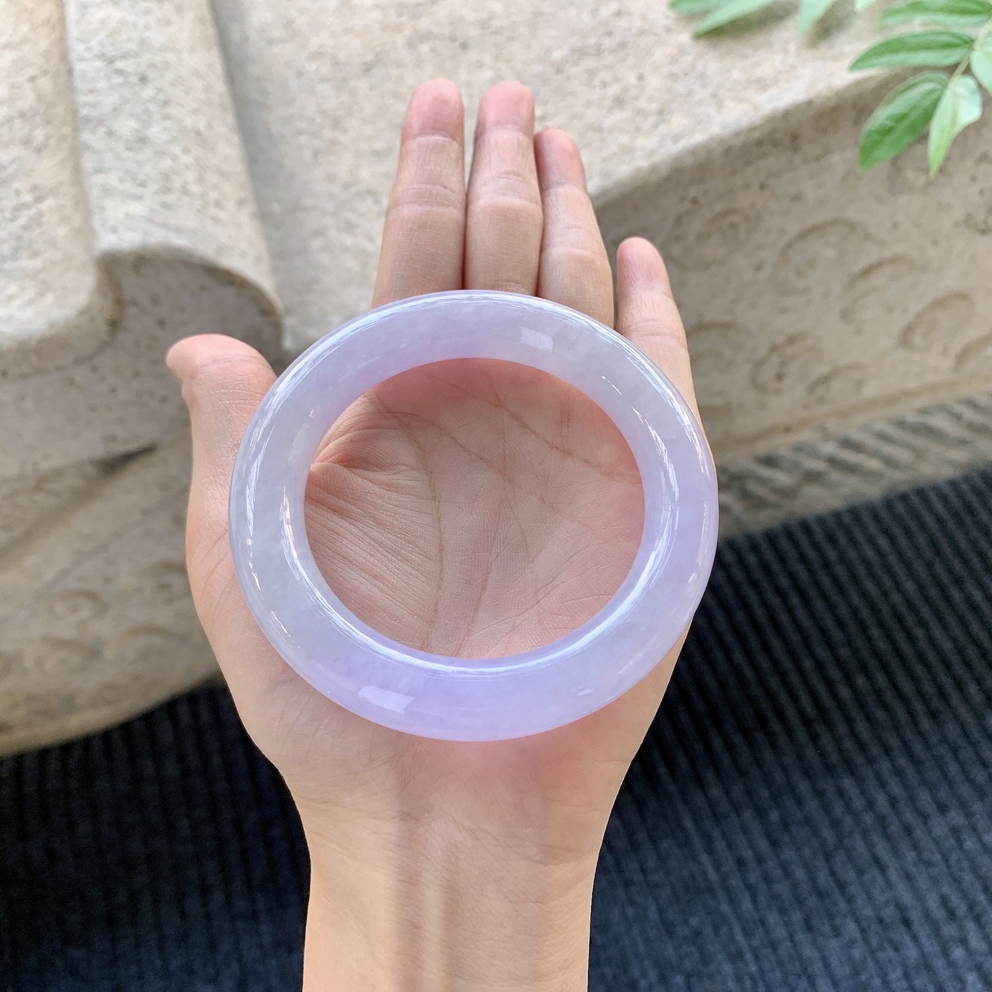 圆条55 56【圈口】56.2/12.4/11.7【编码】A1011364【描述】糯冰紫罗兰，水润，