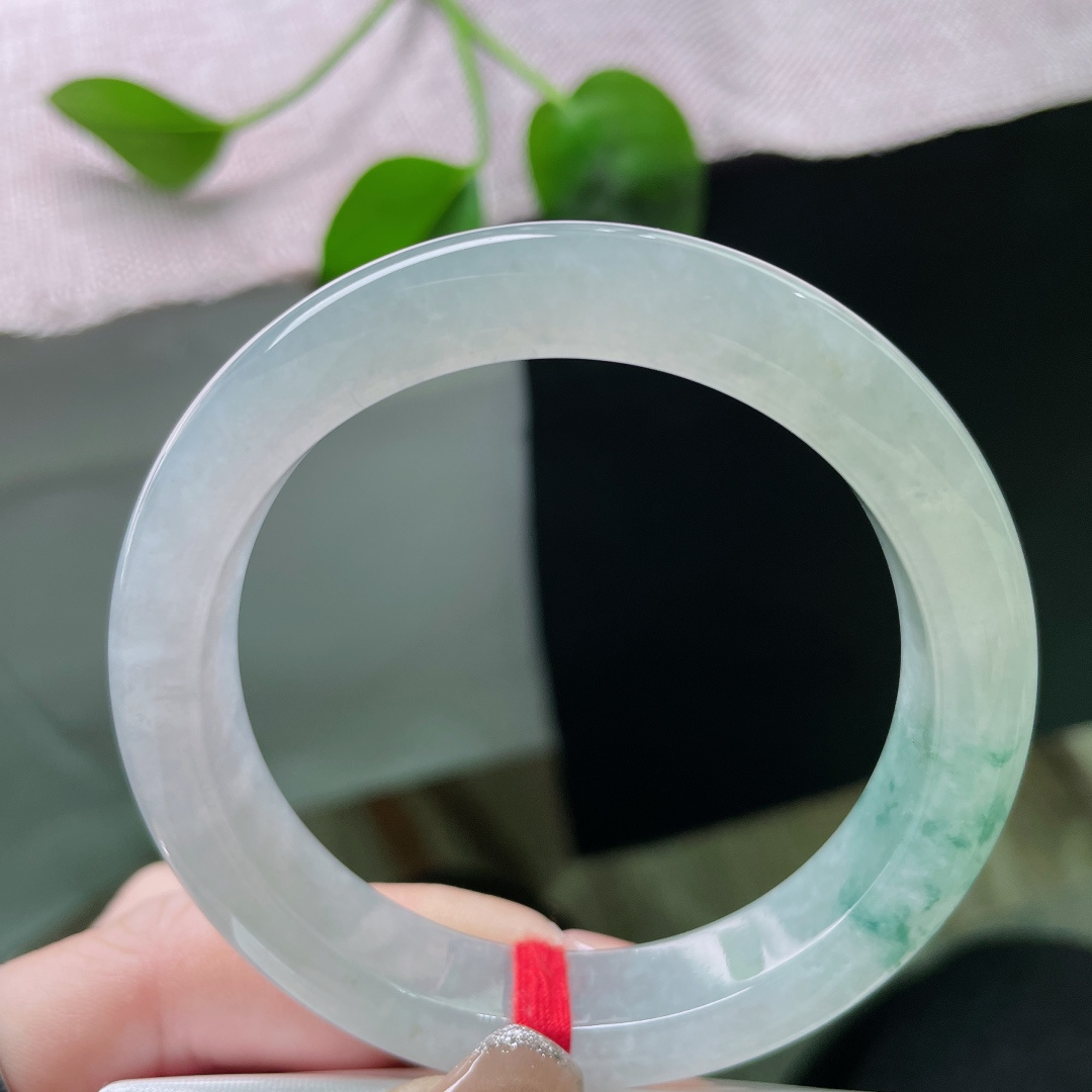 54.6/11.6/8.8飘花正圈，冰润细腻，种老，悠悠岁月，沁人心脾，无裂，ss50641a