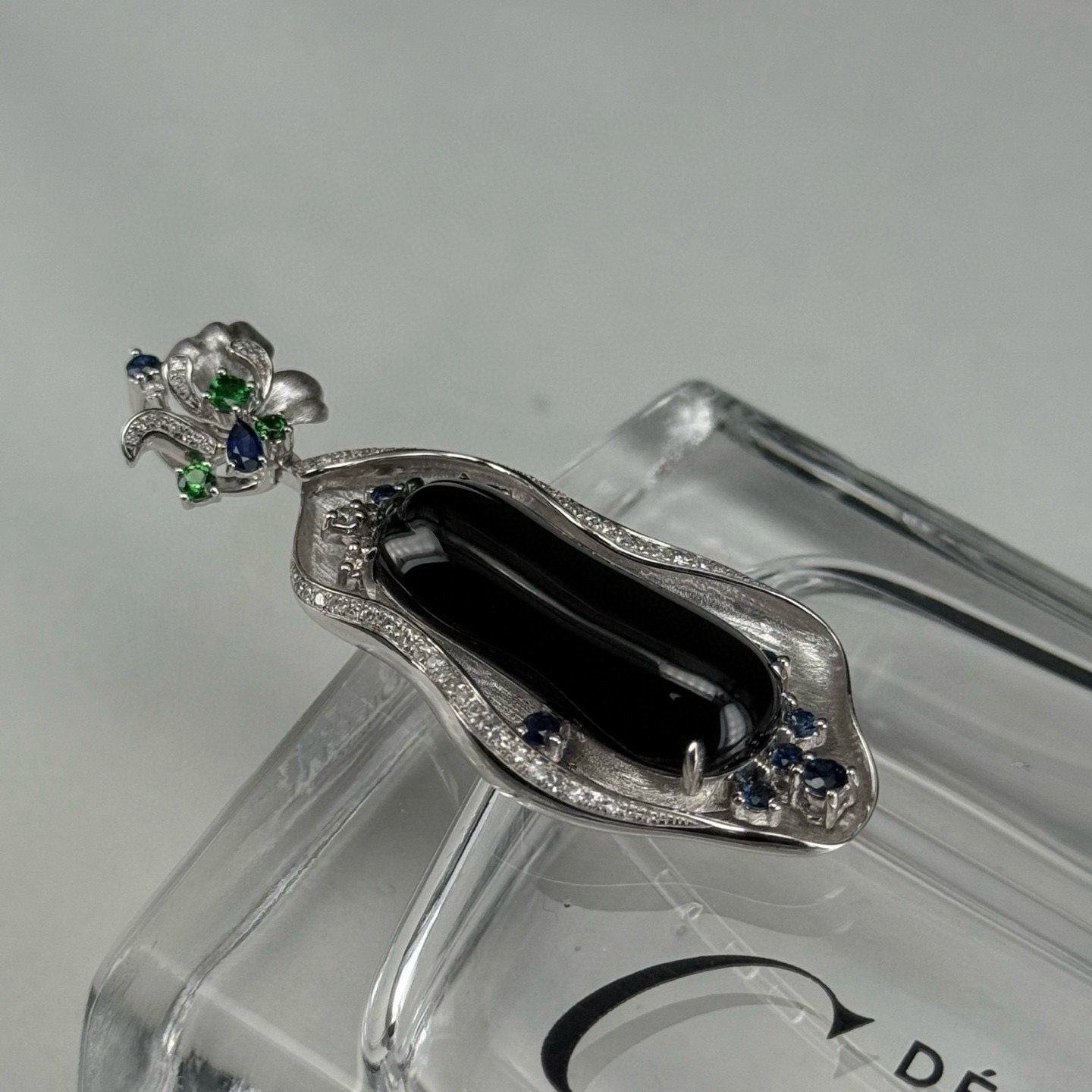 精品18k墨翠福瓜 种好色正 重金好心情打灯通透 油性十足 尺寸48.6