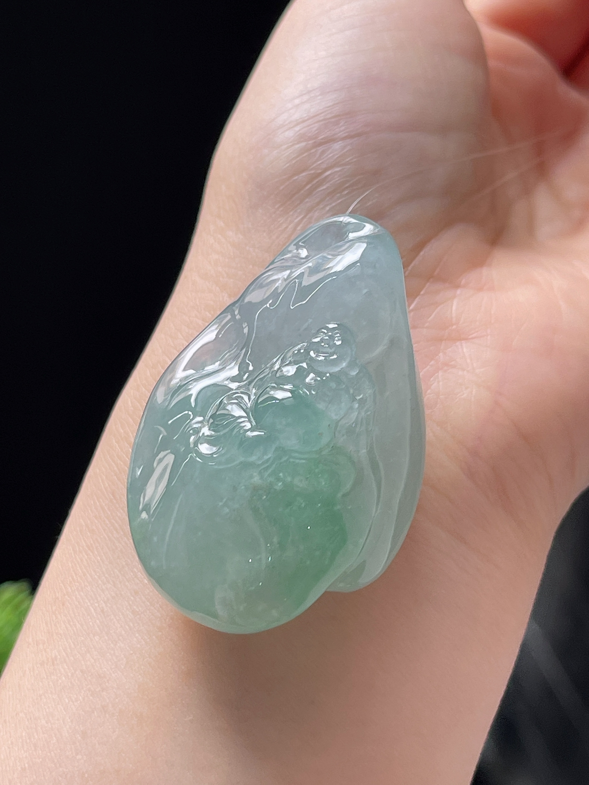 翡翠冰糯种绿色吊坠