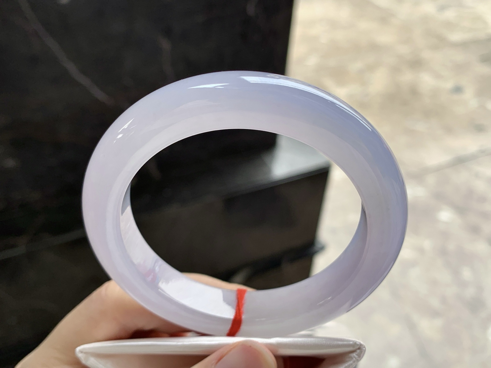 58.5-12.8-10.2

冰紫手镯^_^清新