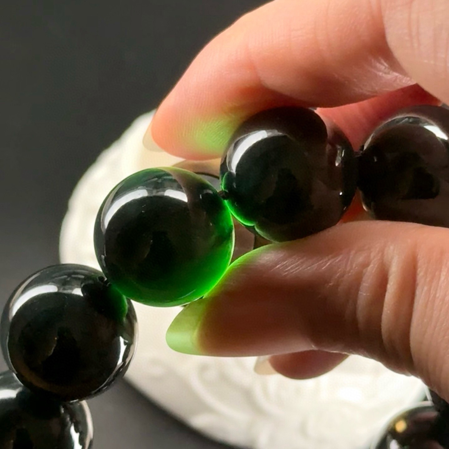 精品墨翠大尺寸手串 种好色正 黑度够 打灯通透 性价比超高 尺寸17